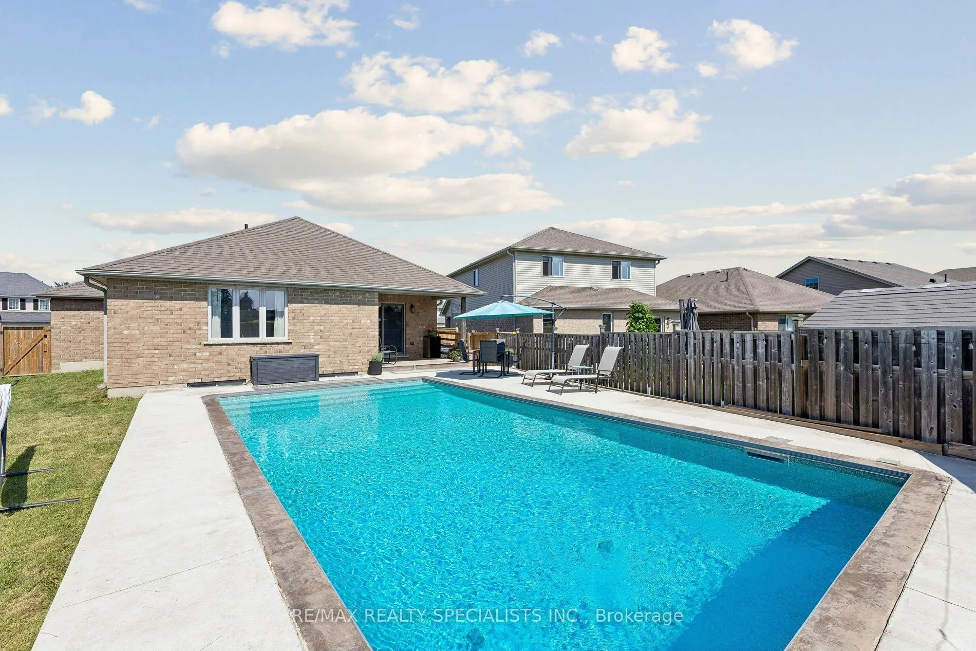 375 Fairway Road