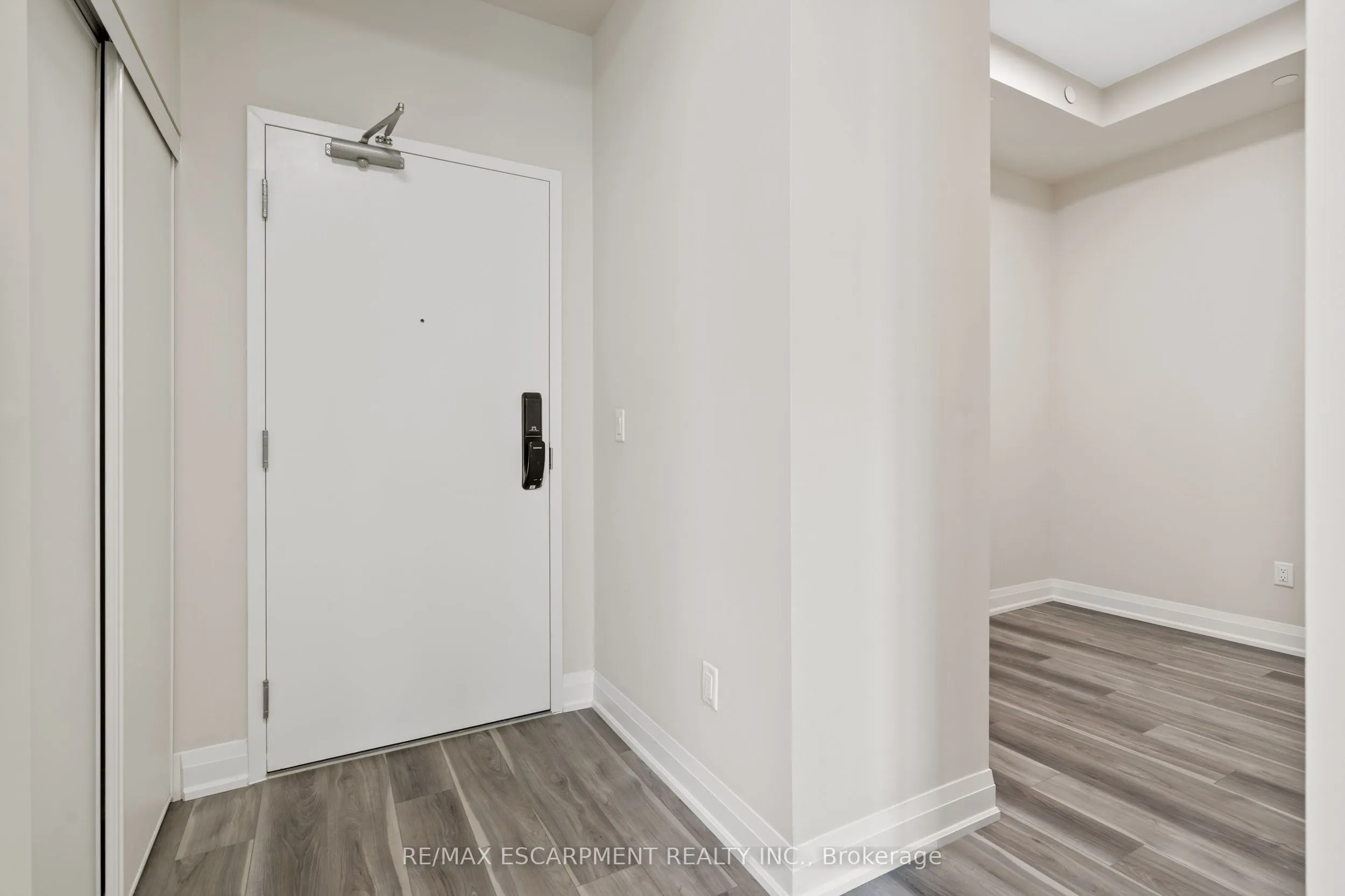 50 Herrick Avenue #UP 09
