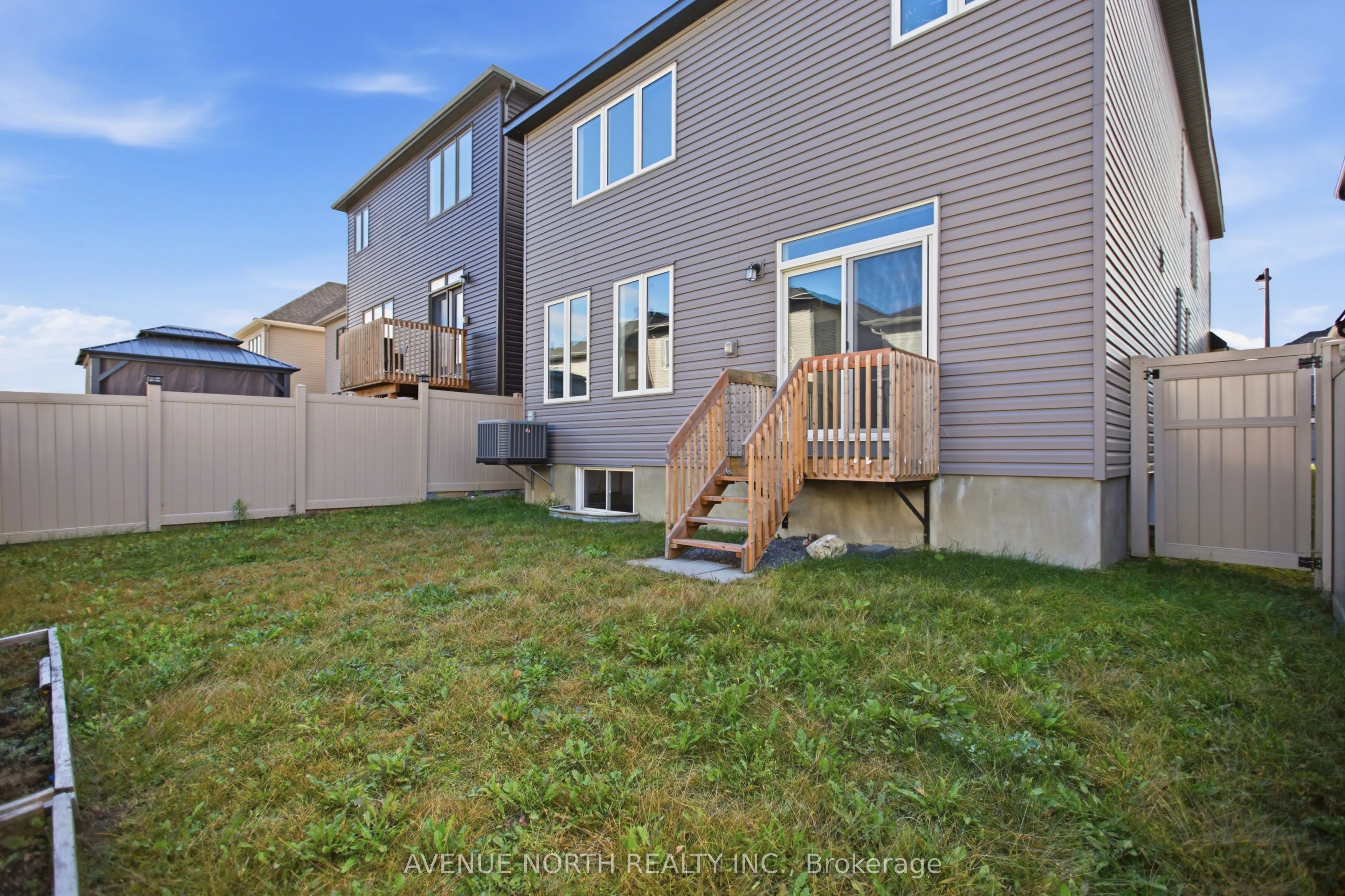 2616 River Mist Road