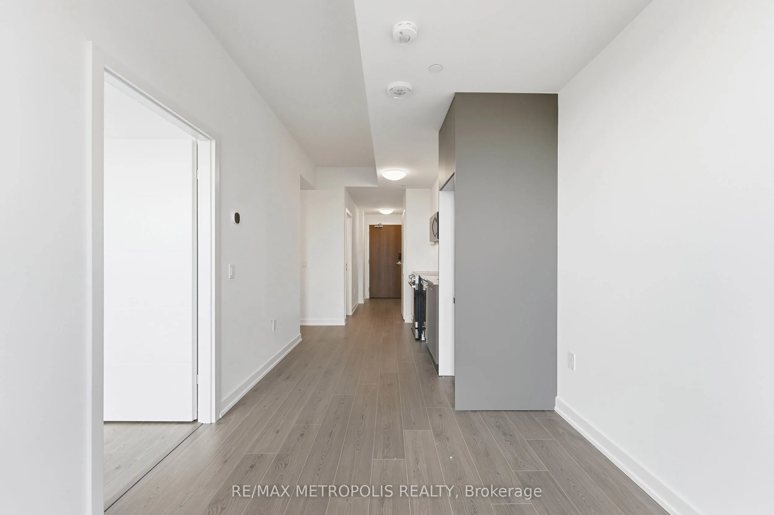 30 Francis Street S #2107