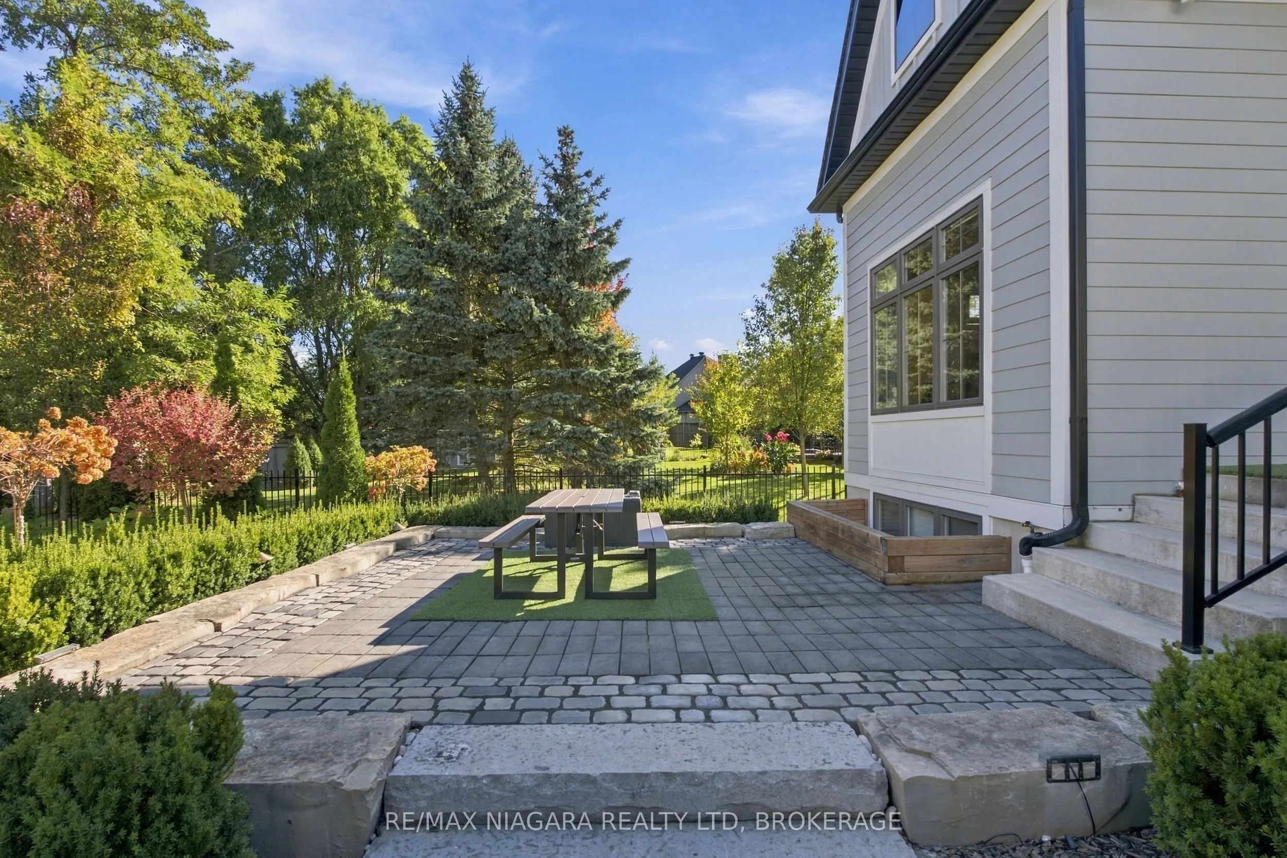 1A Bayberry Lane