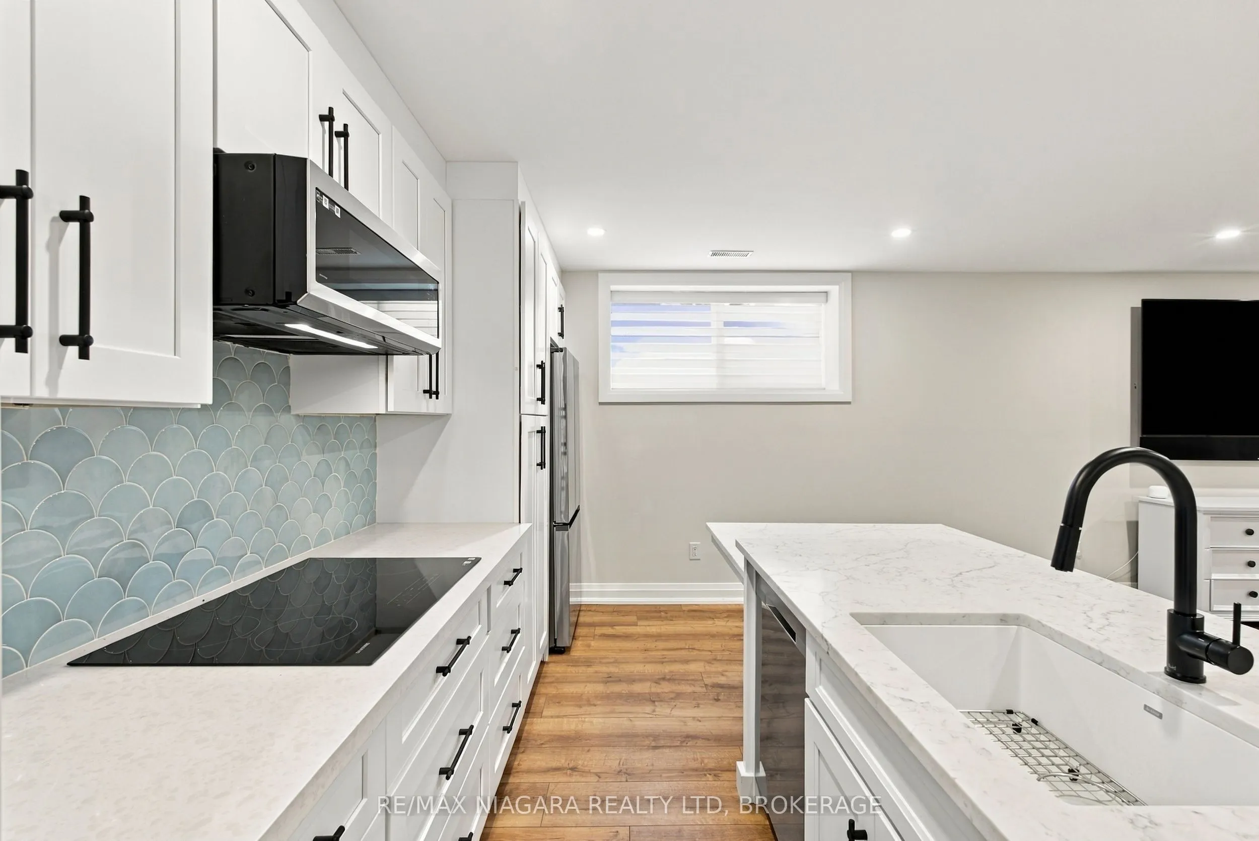 1A Bayberry Lane