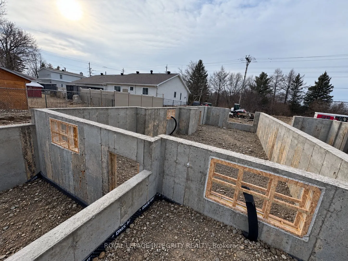 3 Tauvette Street E