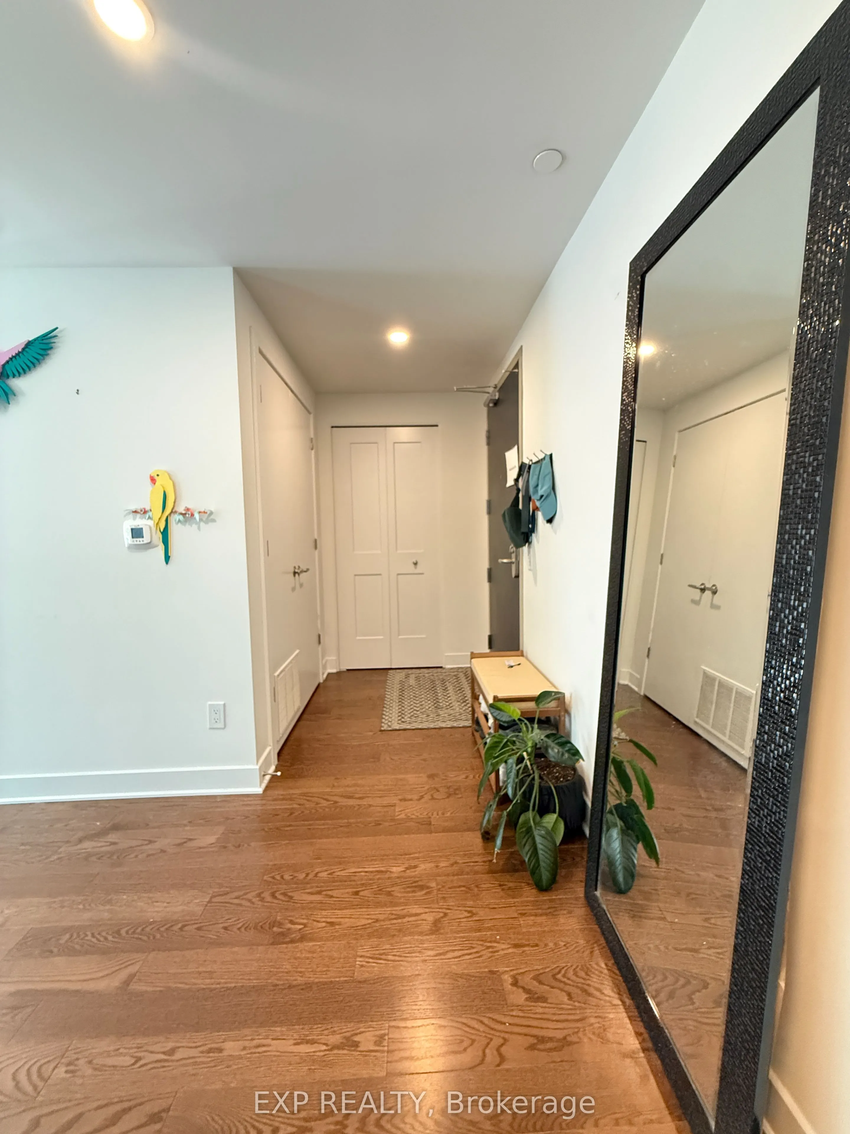 180 George Street #1001