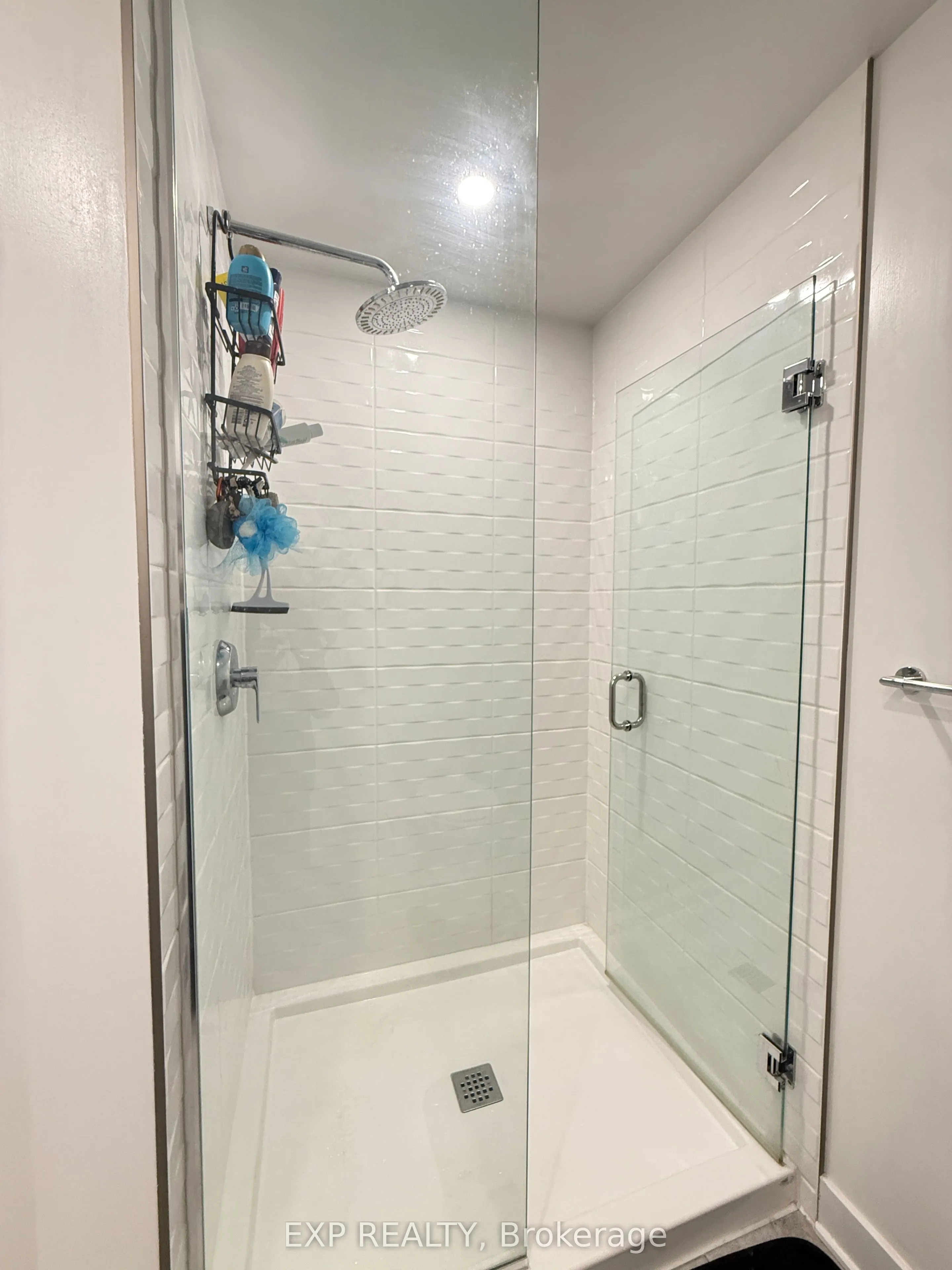 180 George Street #1001