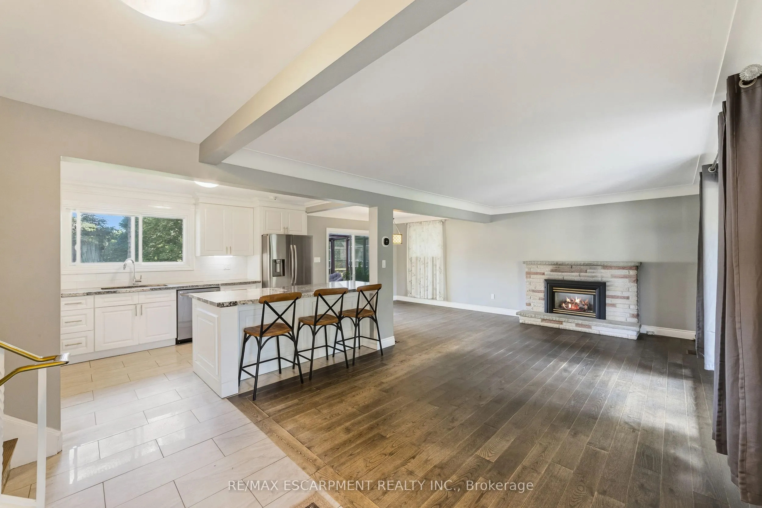 205 Sunnyridge Road