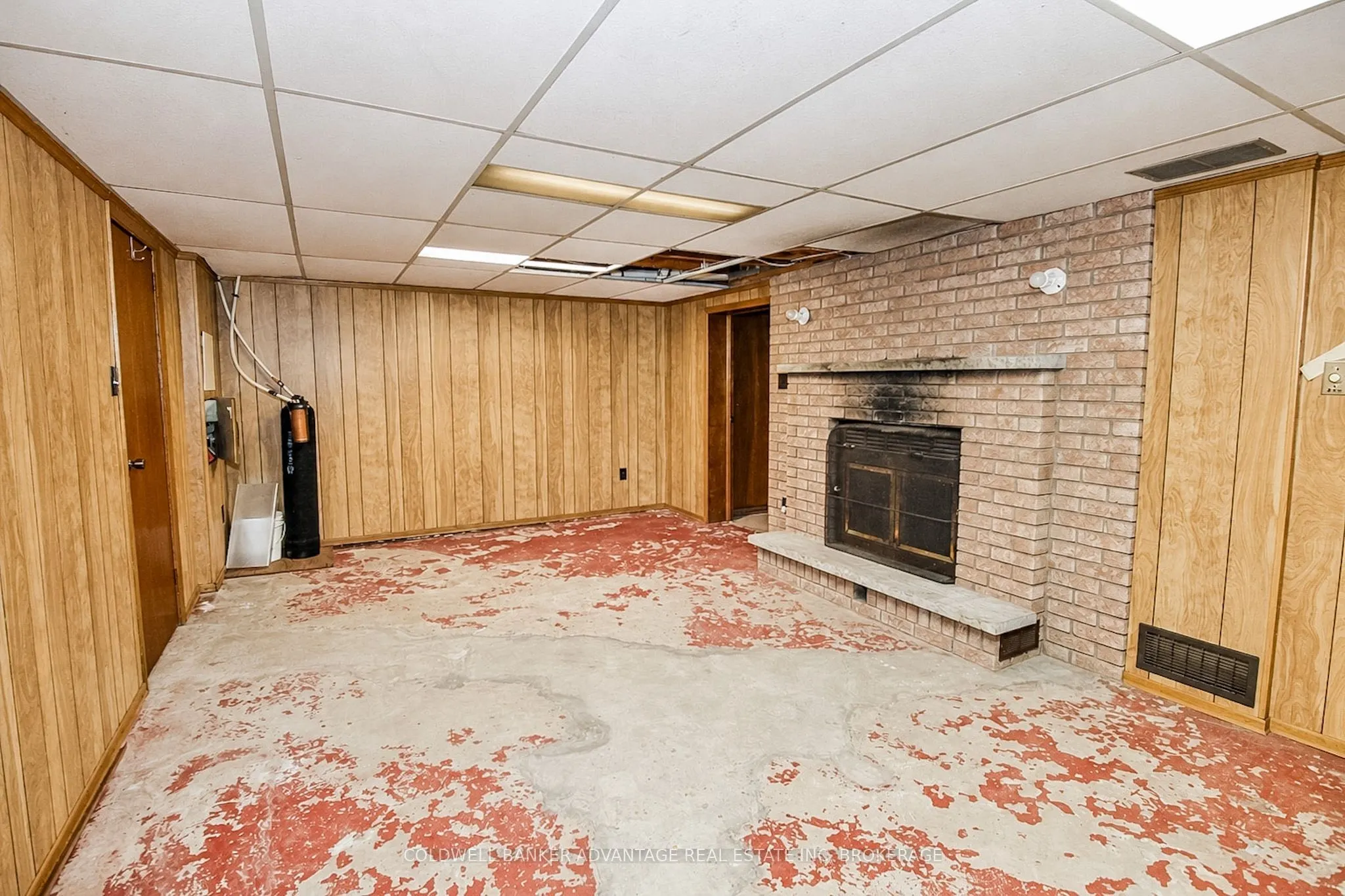 490 Niagara Street