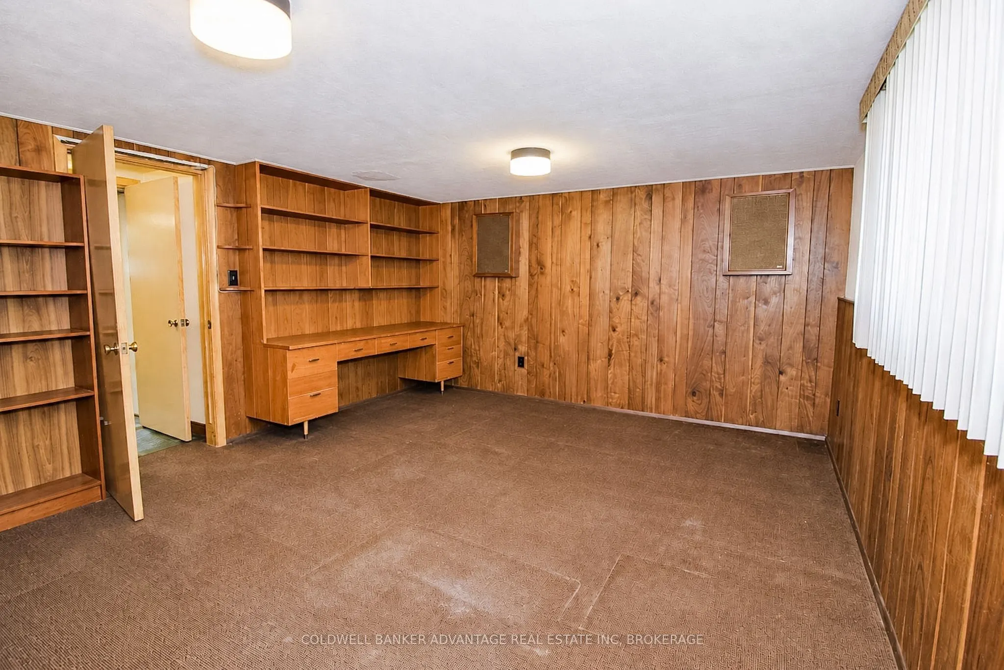 490 Niagara Street