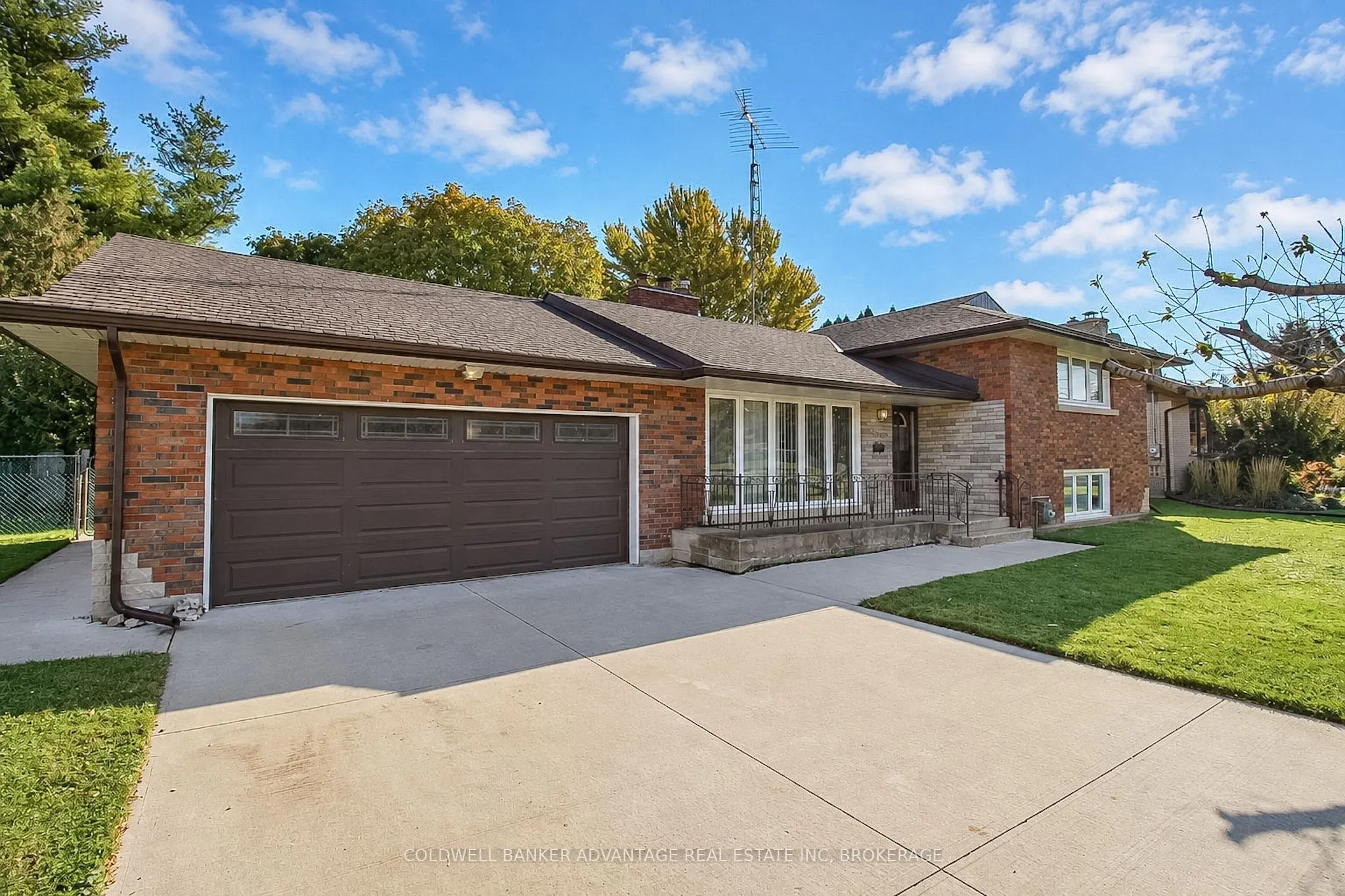 490 Niagara Street