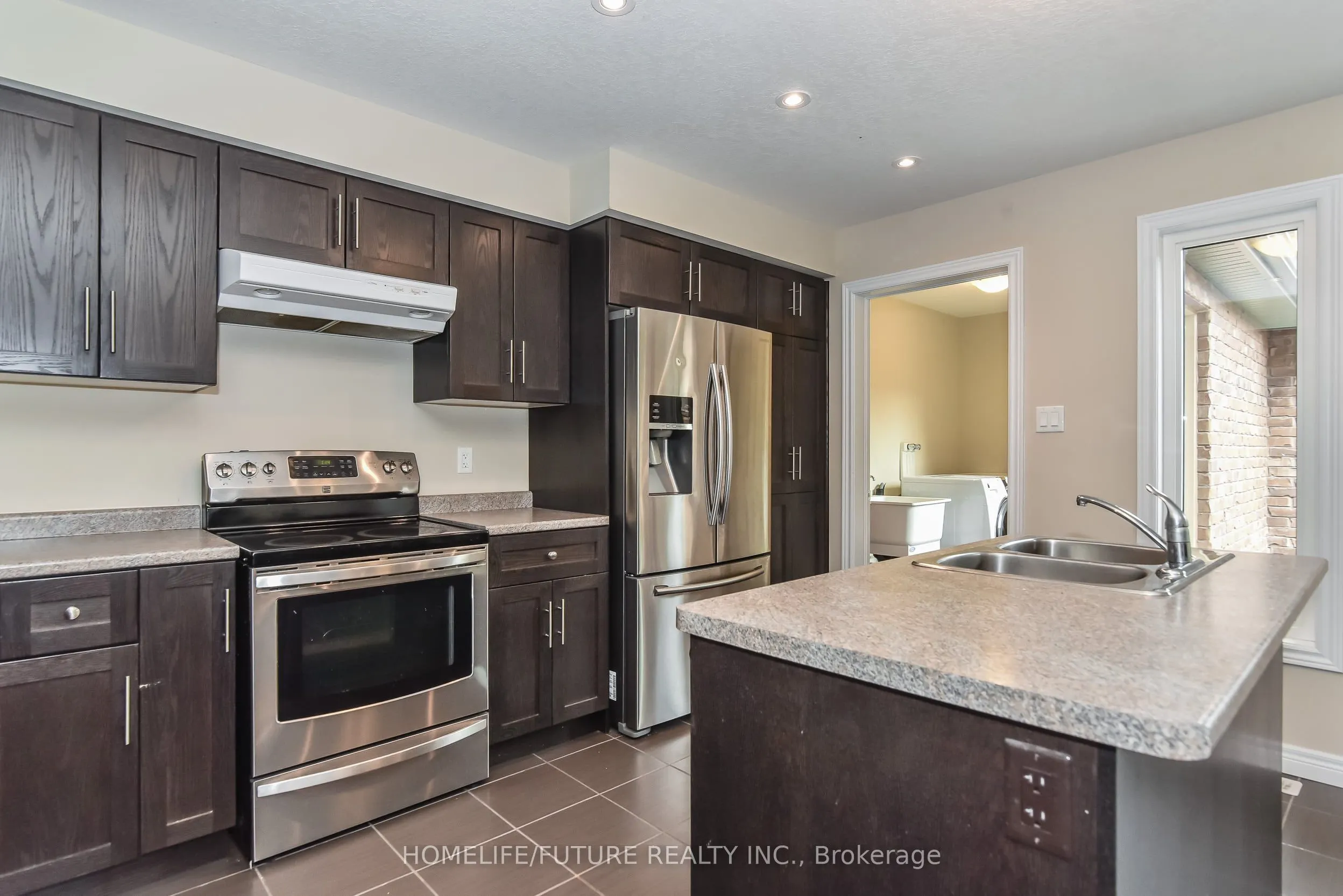 14 Amos Drive #30