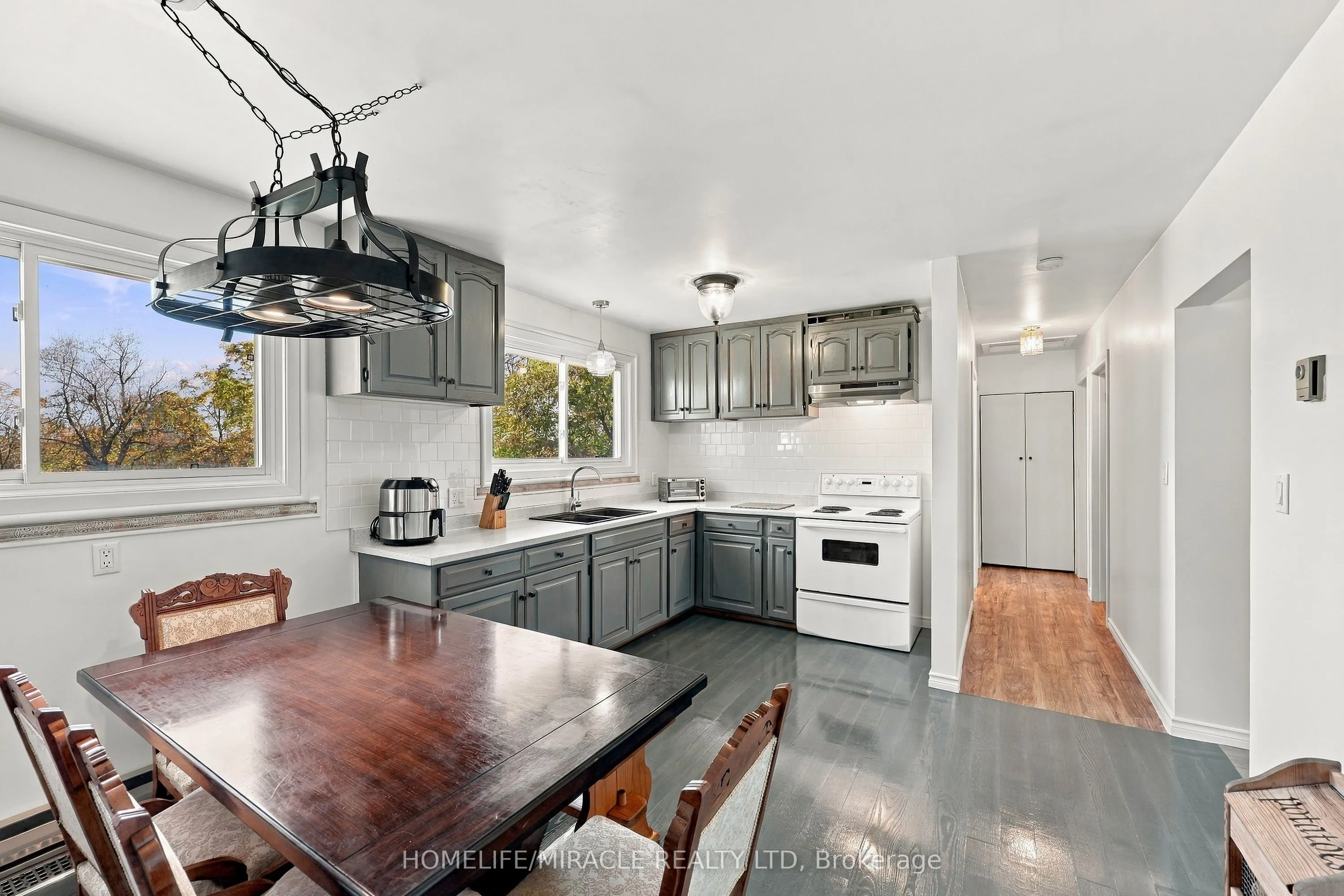 3752 Fairground Road
