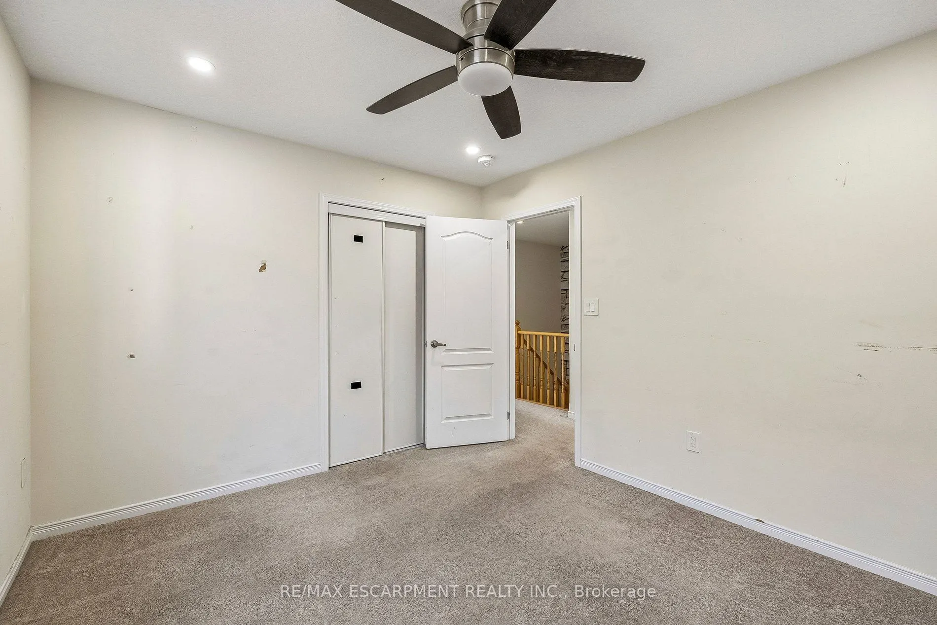 16 Alexandra Drive