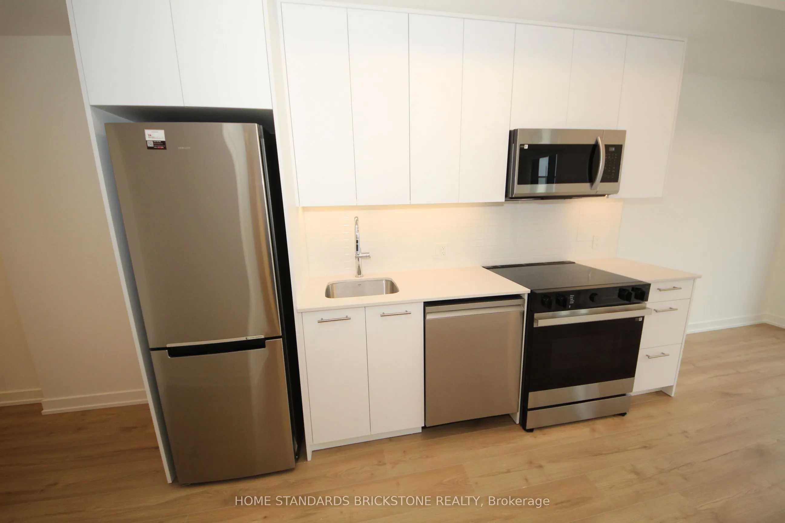 30 Francis Street S #2513