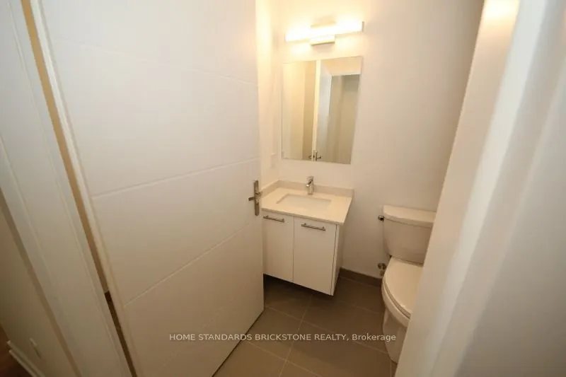 30 Francis Street S #2513