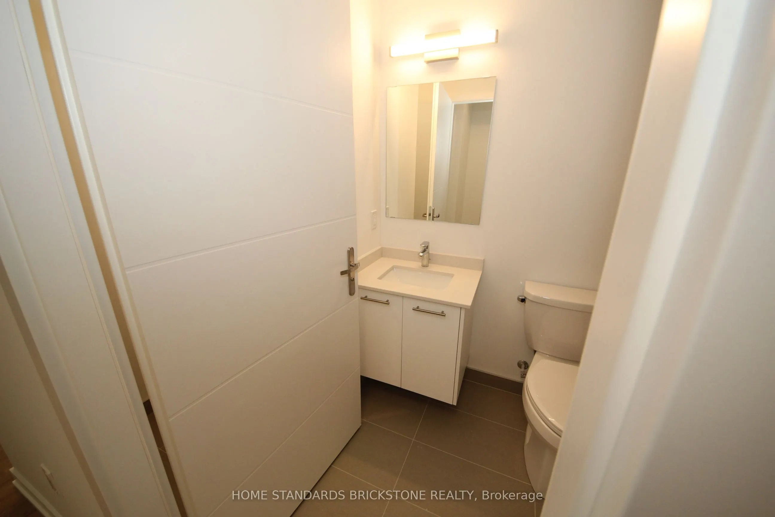 30 Francis Street S #2513