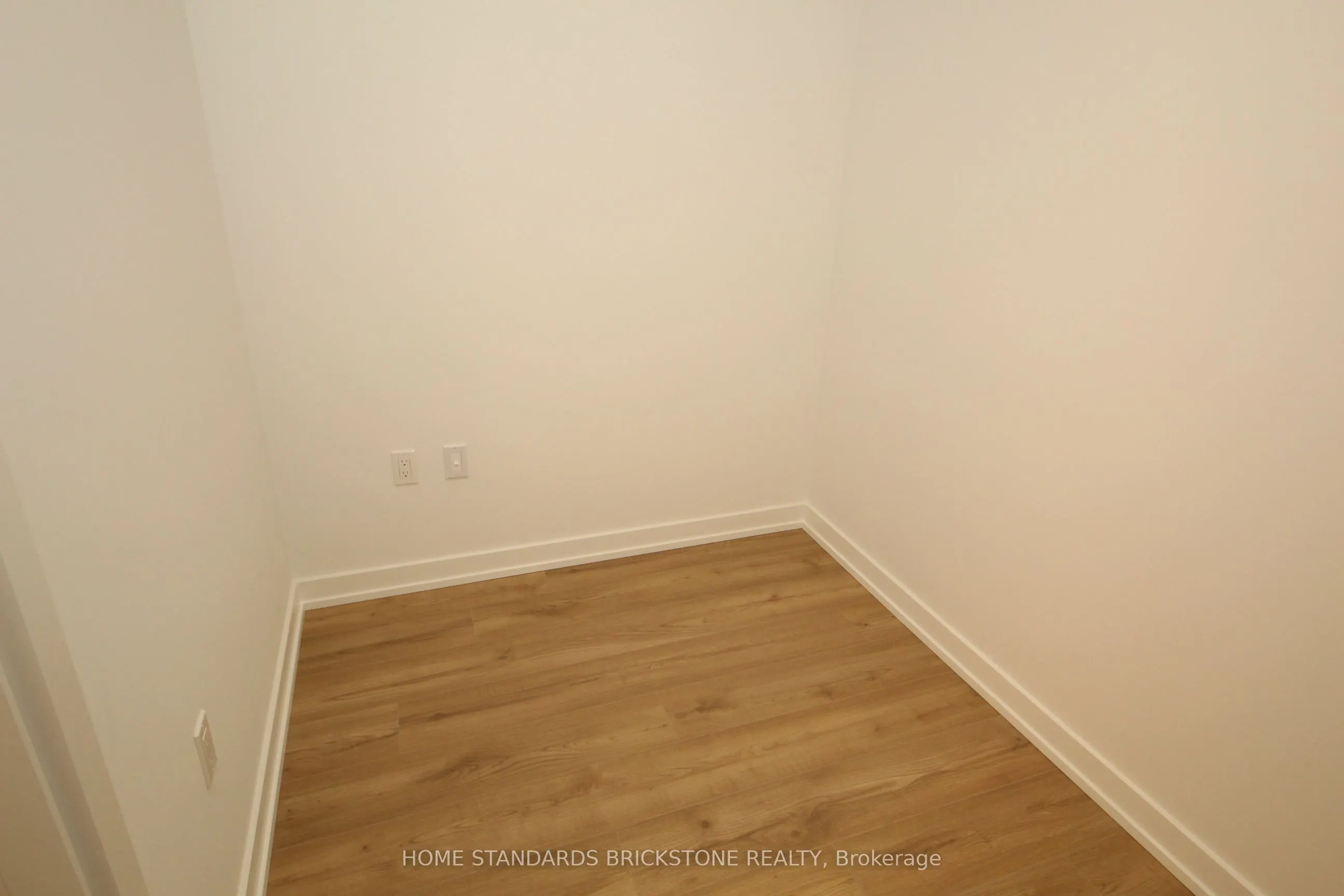 30 Francis Street S #2513