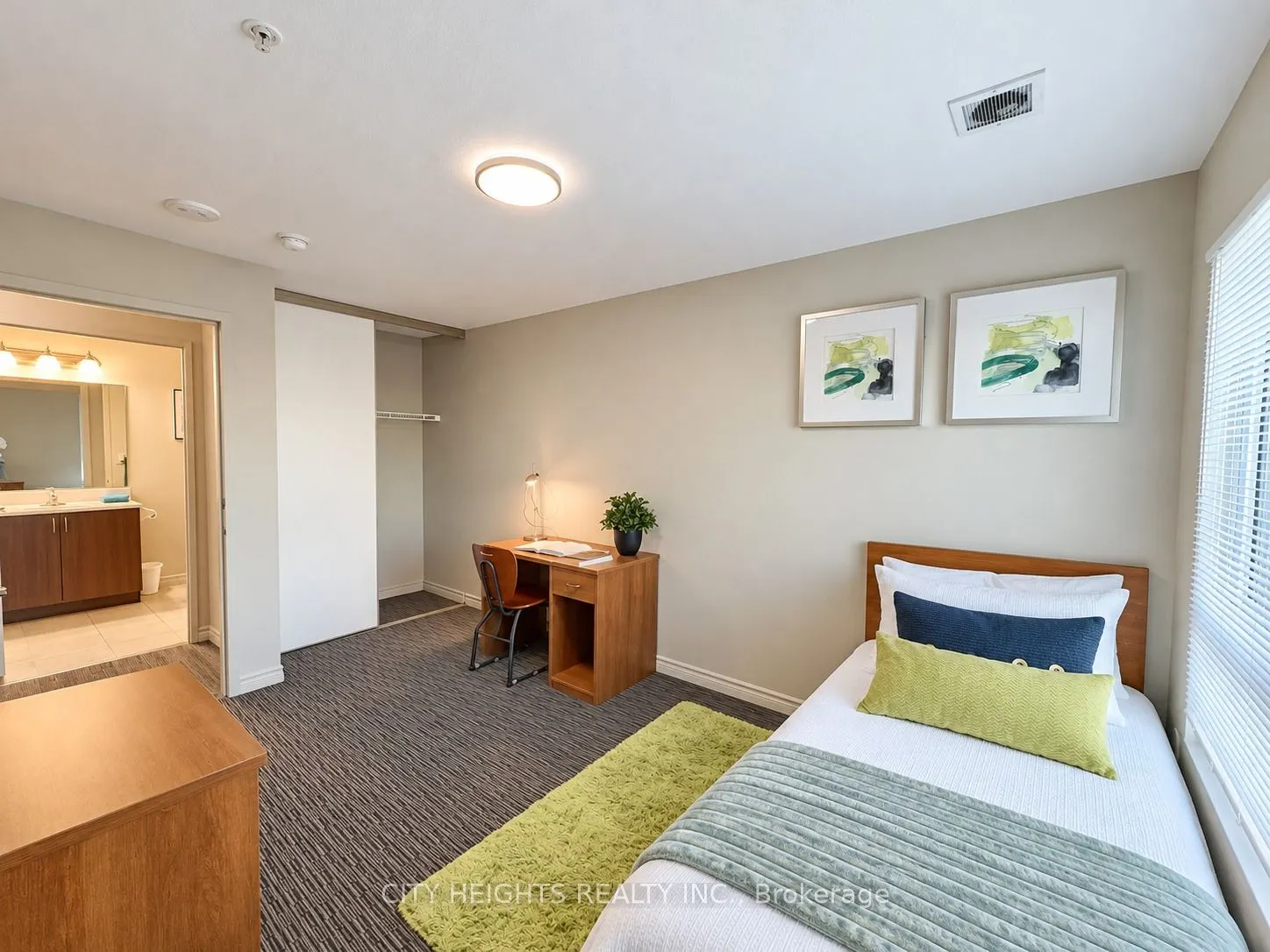 200 Old Carriage Drive #1004B