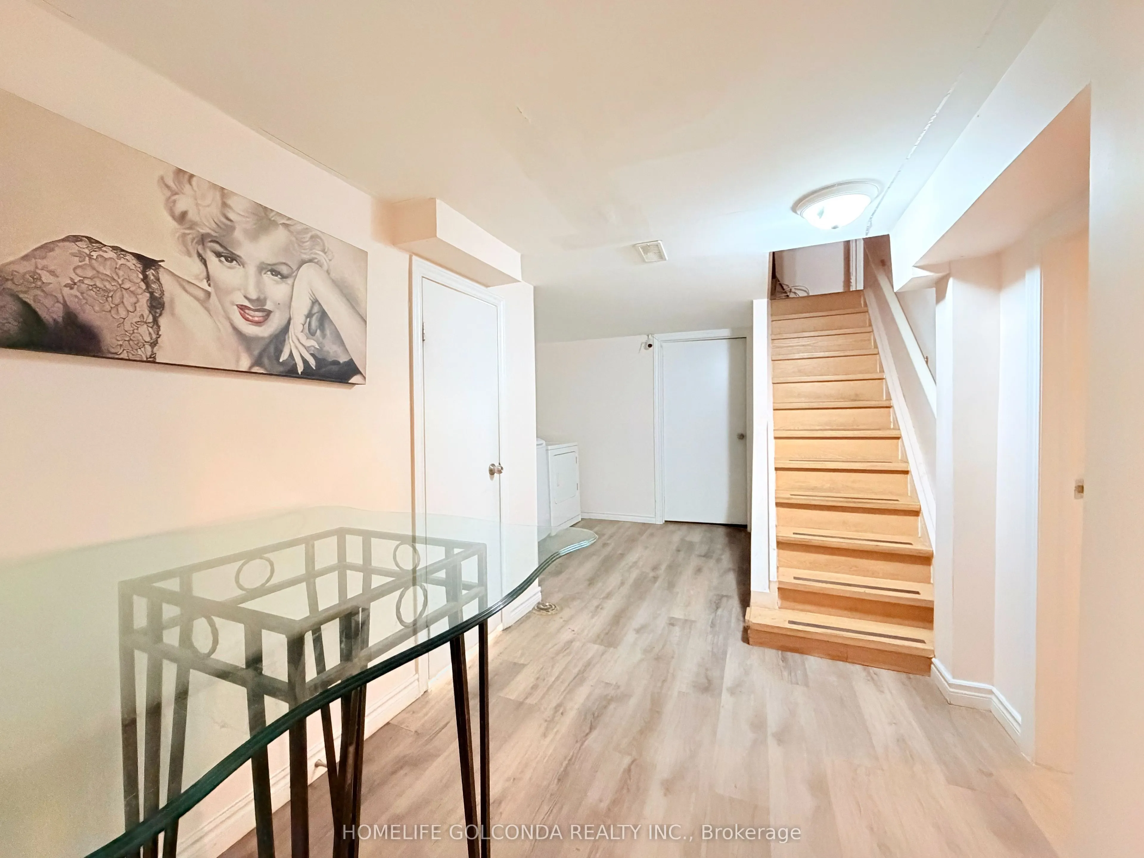 3203 Linwood Place