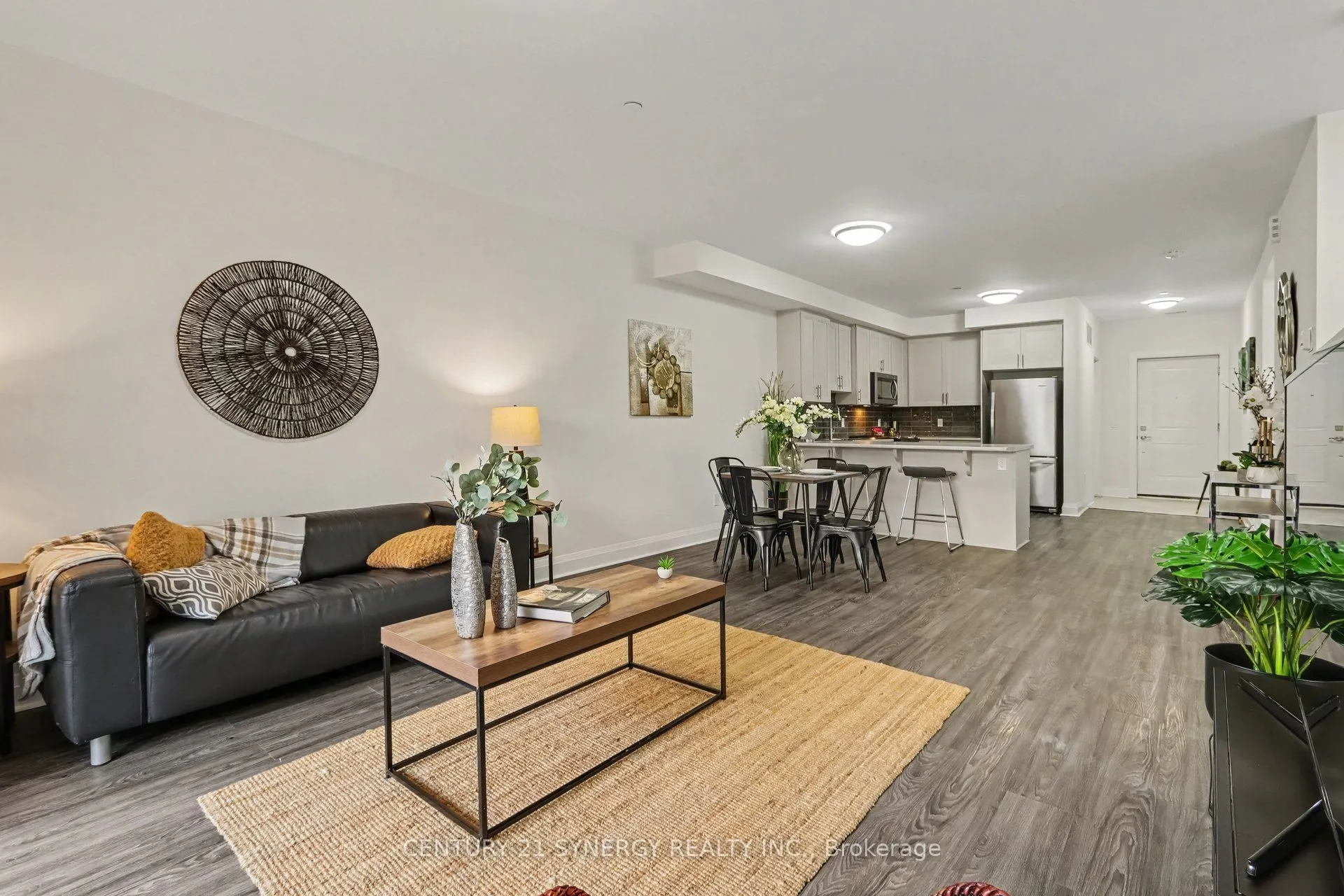 40 McGill Street S #1D