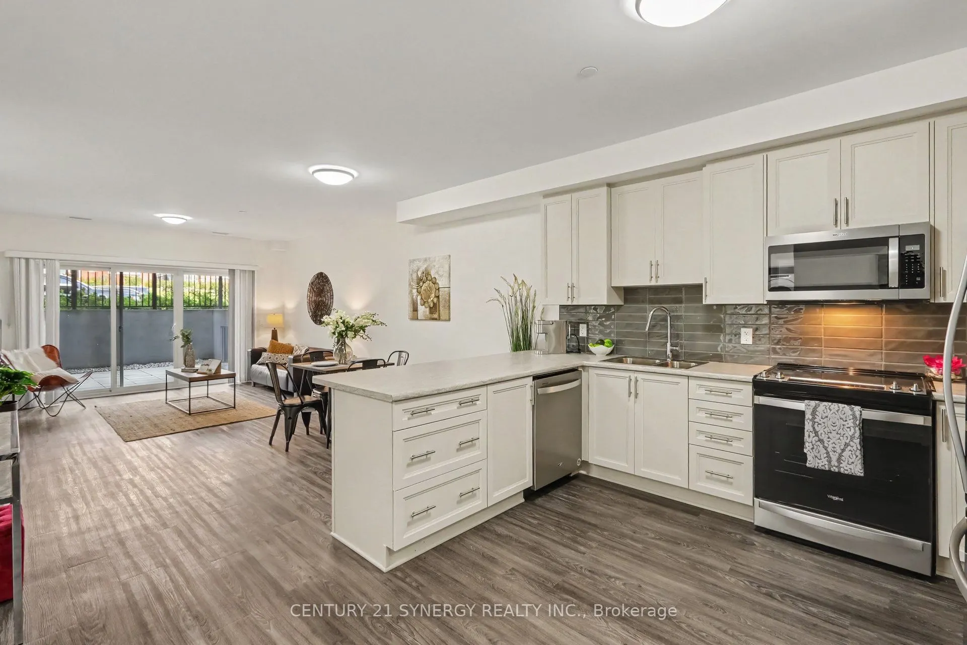 40 McGill Street S #1D