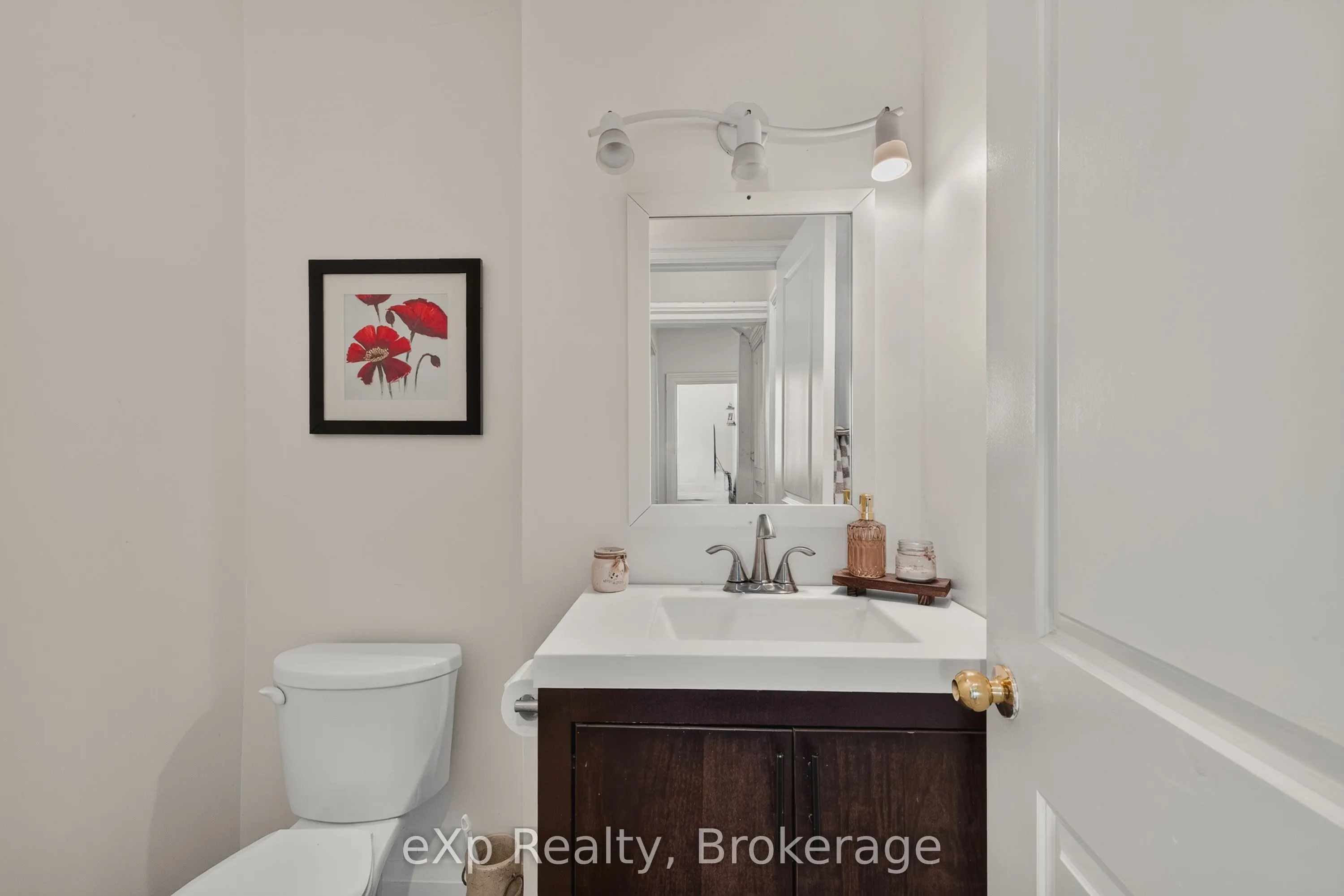 35 Toronto Road