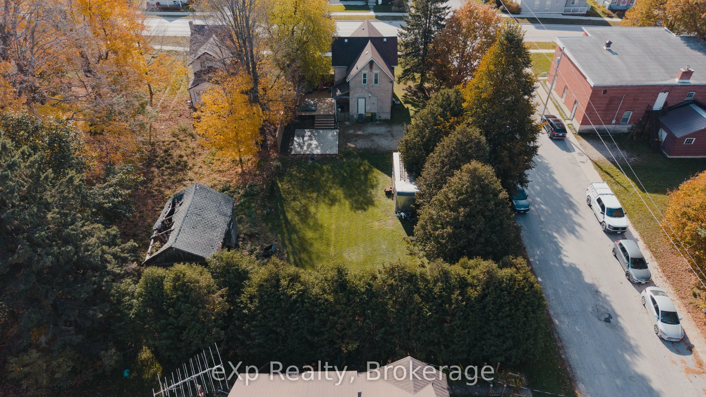 35 Toronto Road