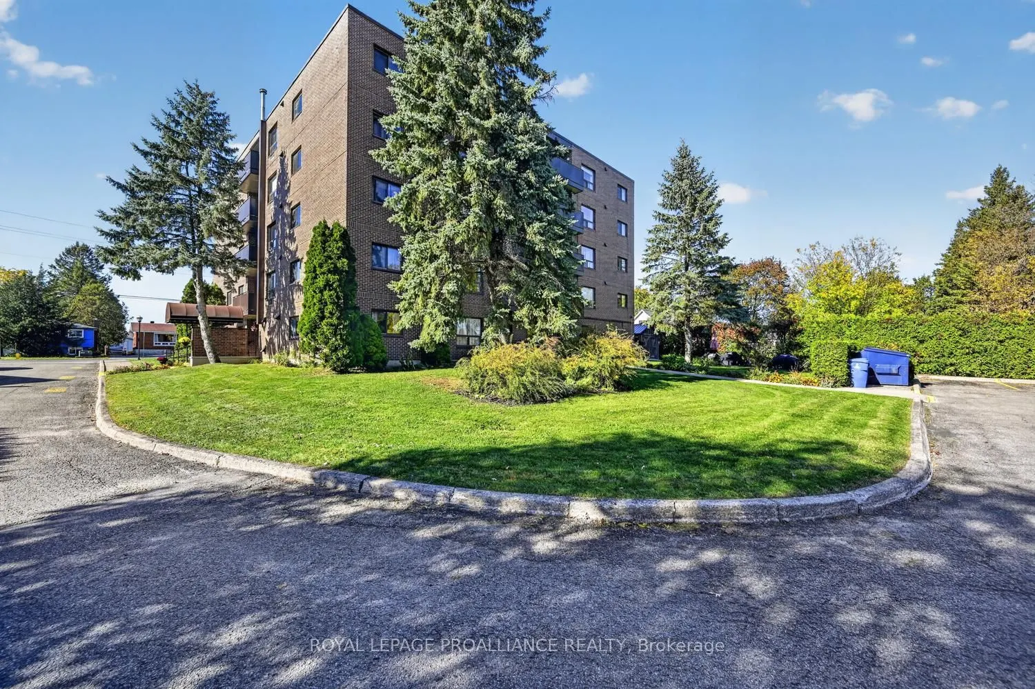 95 Windsor Drive #303