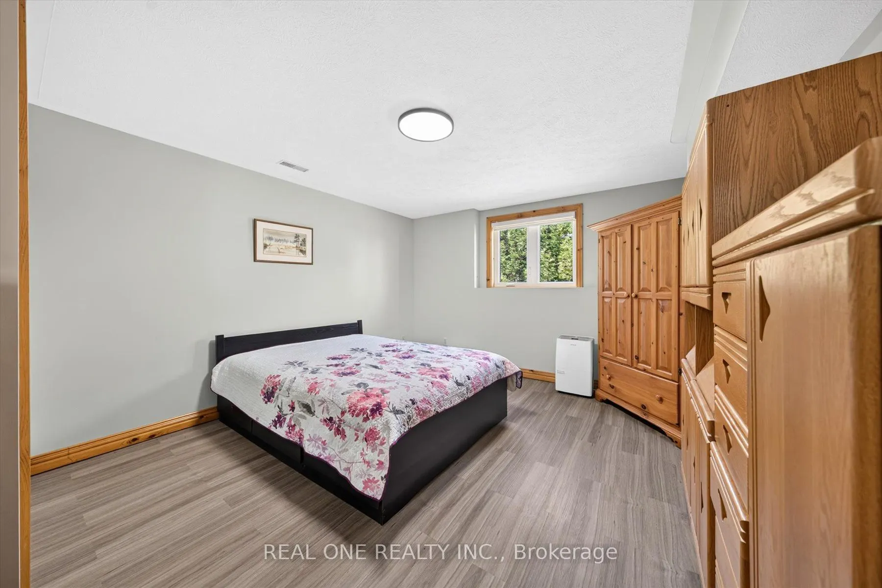 501219 Grey Road 1 Road