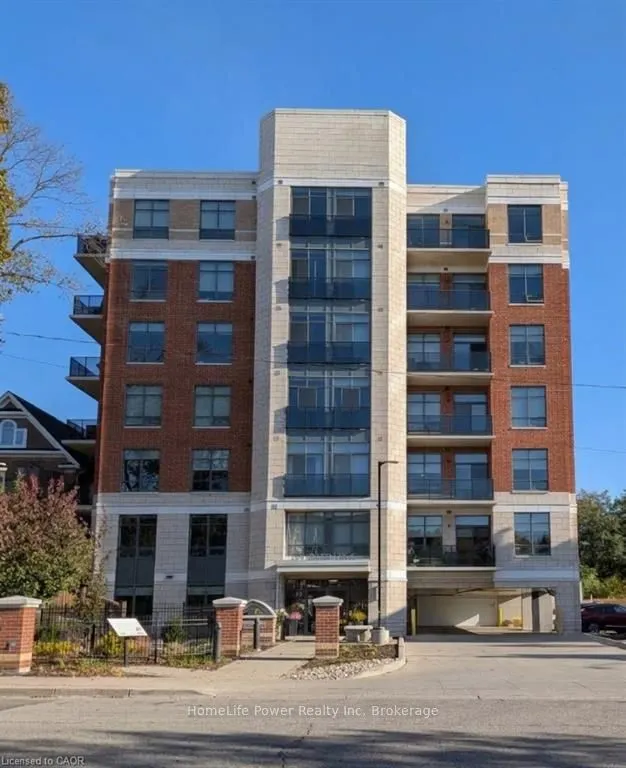 399 Queen Street S #608