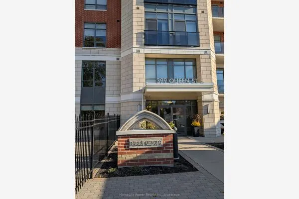399 Queen Street S #608