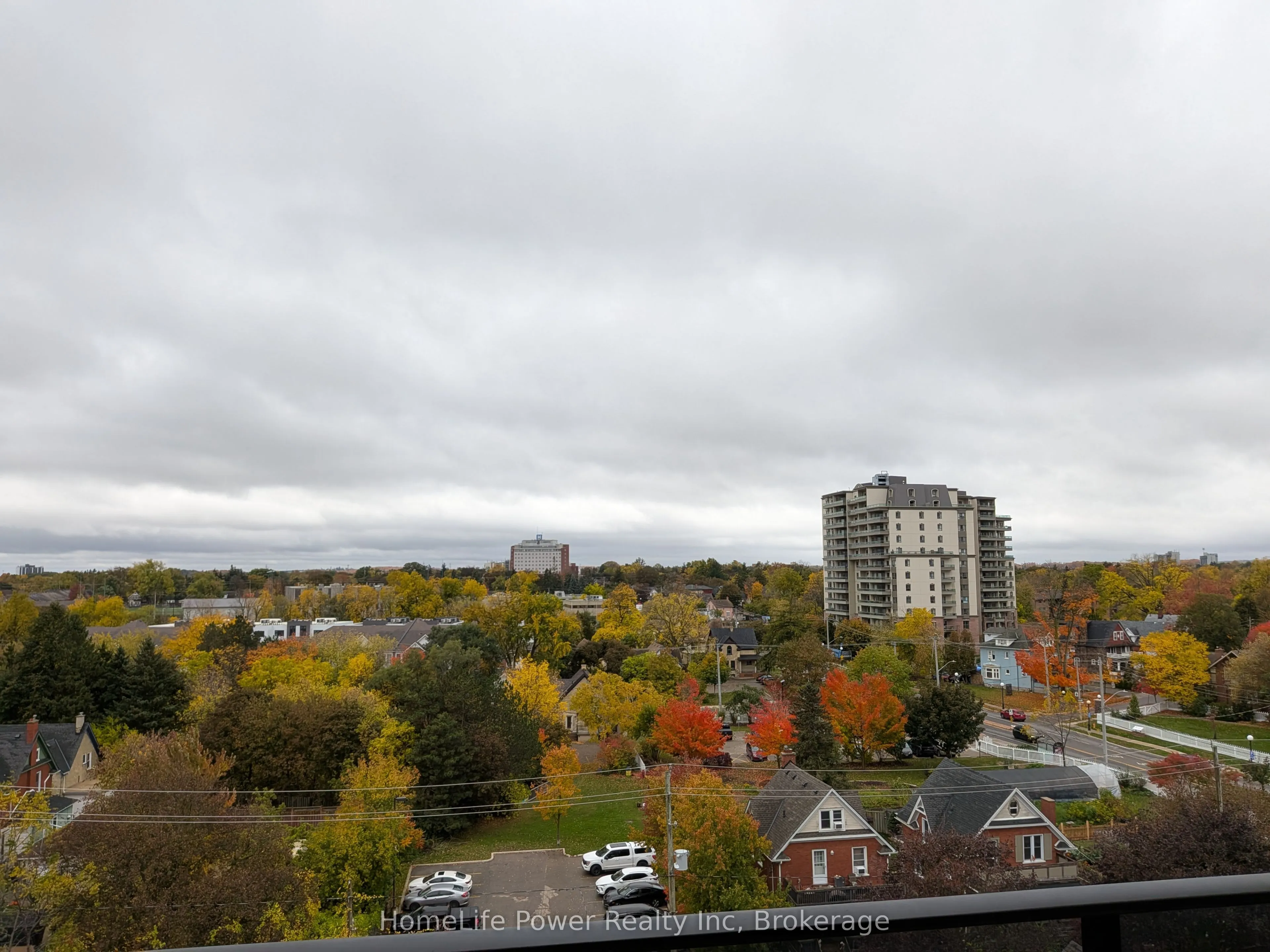399 Queen Street S #608