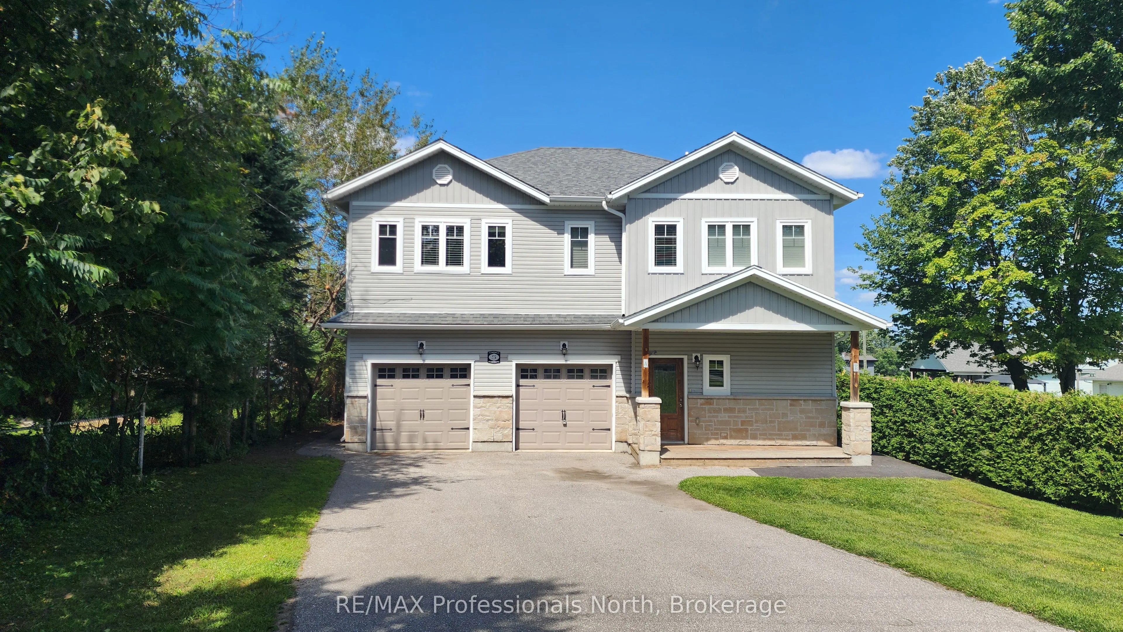 5 Greaves Avenue