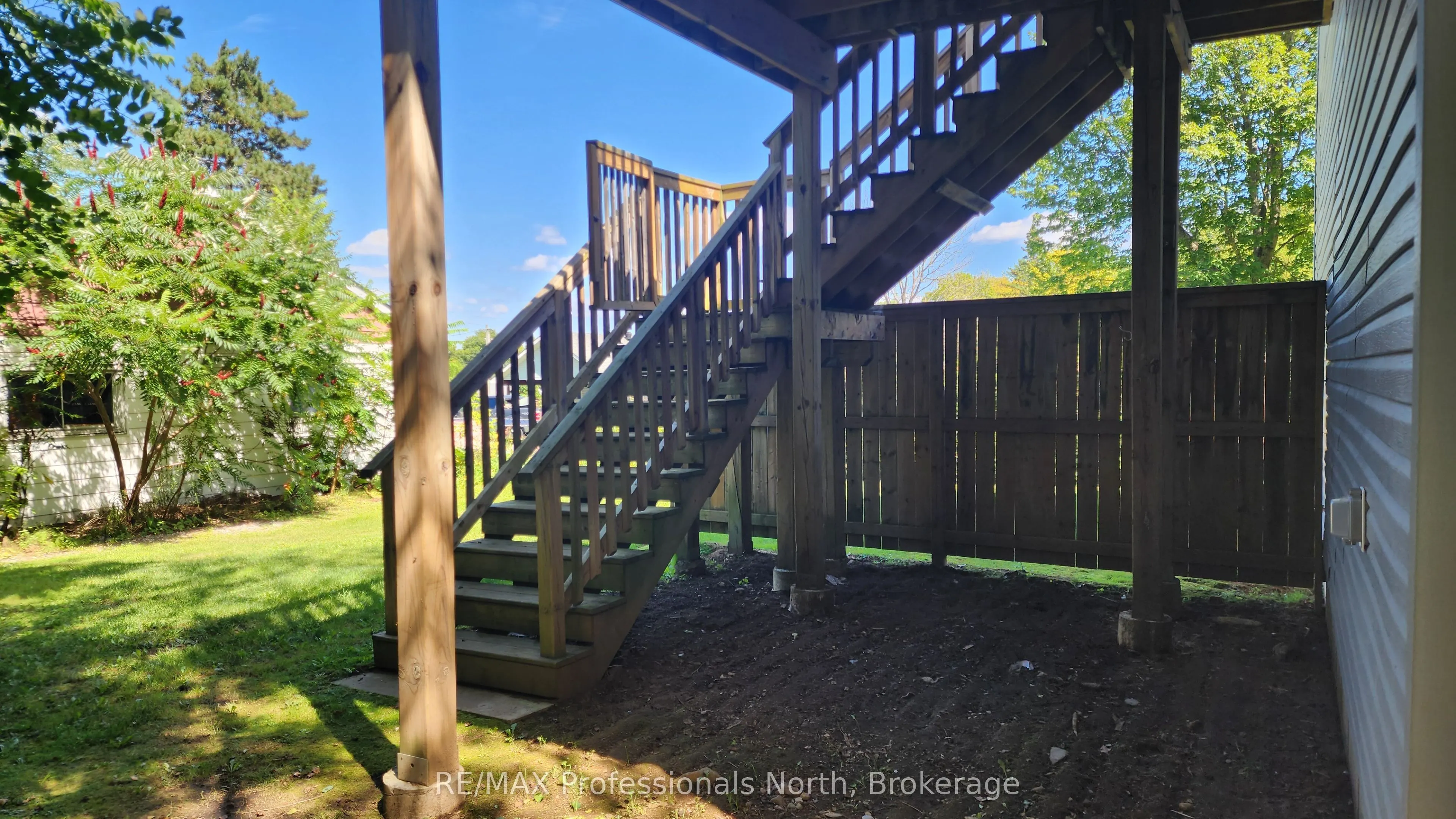 5 Greaves Avenue