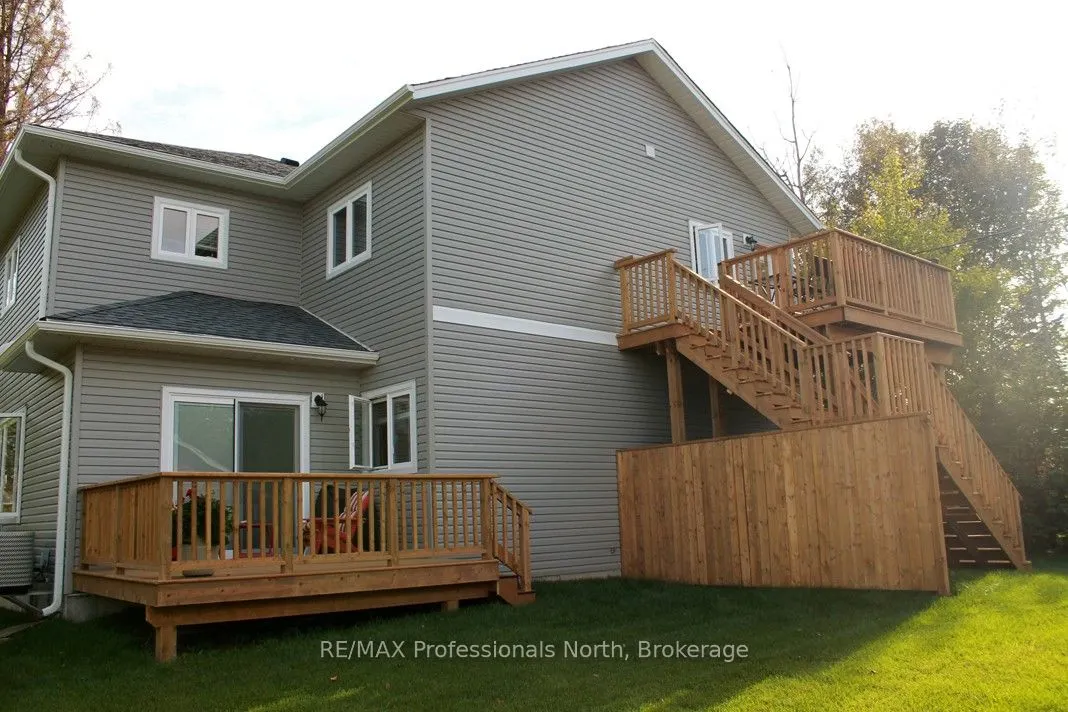 5 Greaves Avenue