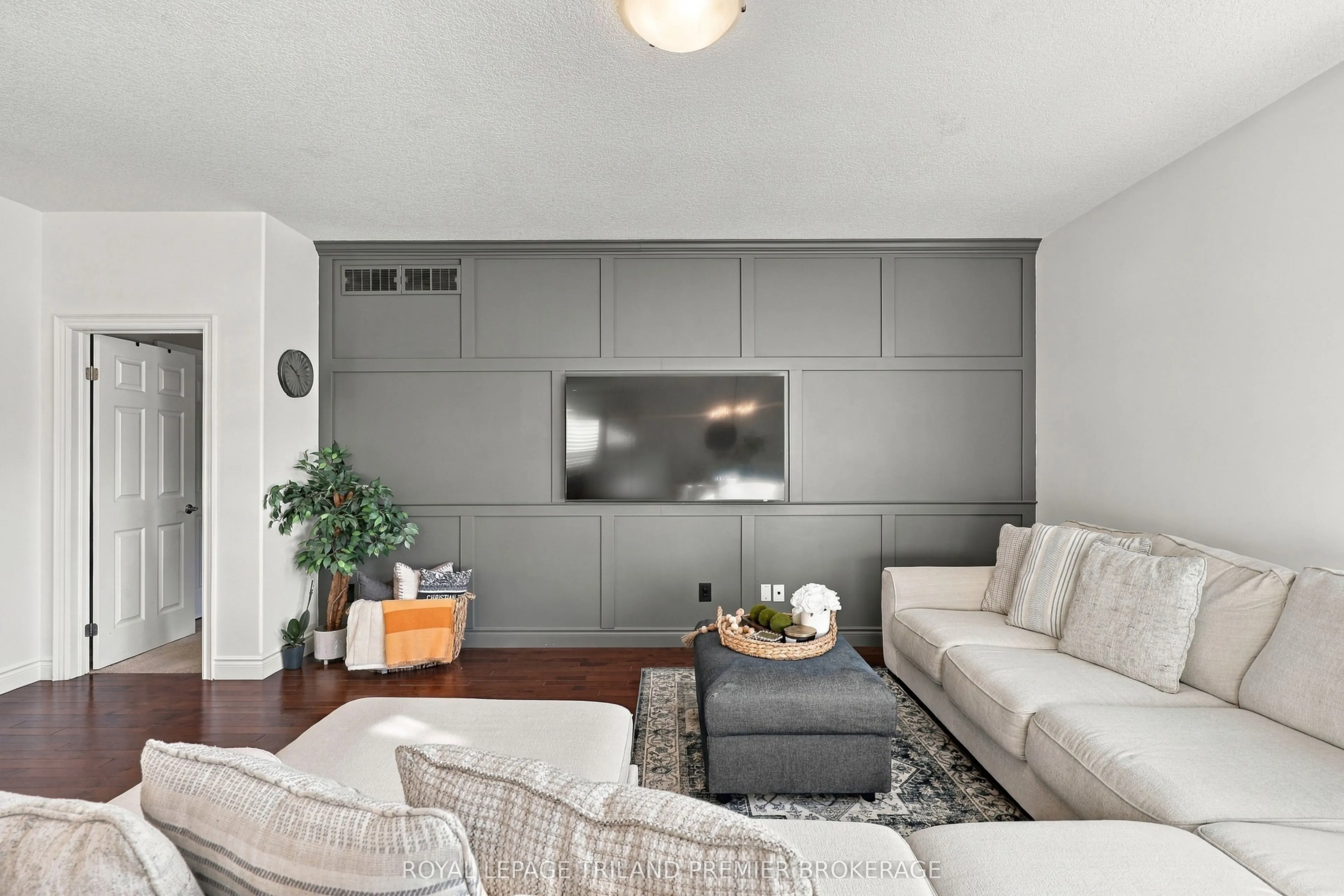 745 Kleinburg Drive