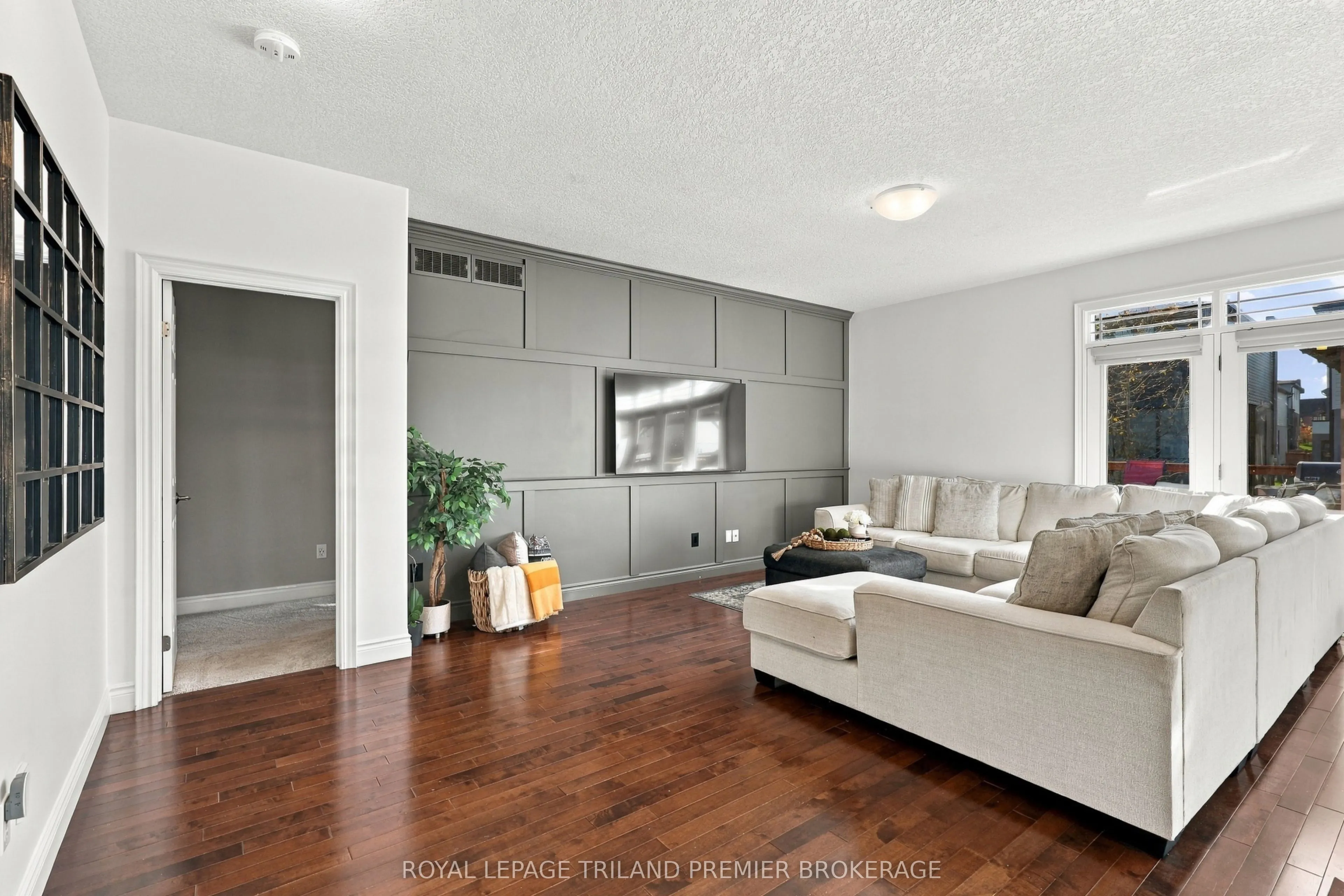 745 Kleinburg Drive