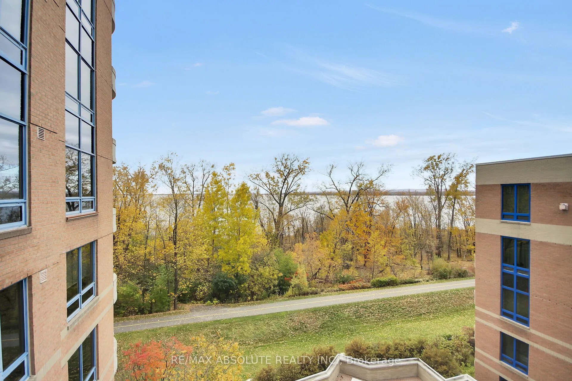 3105 Carling Avenue #502