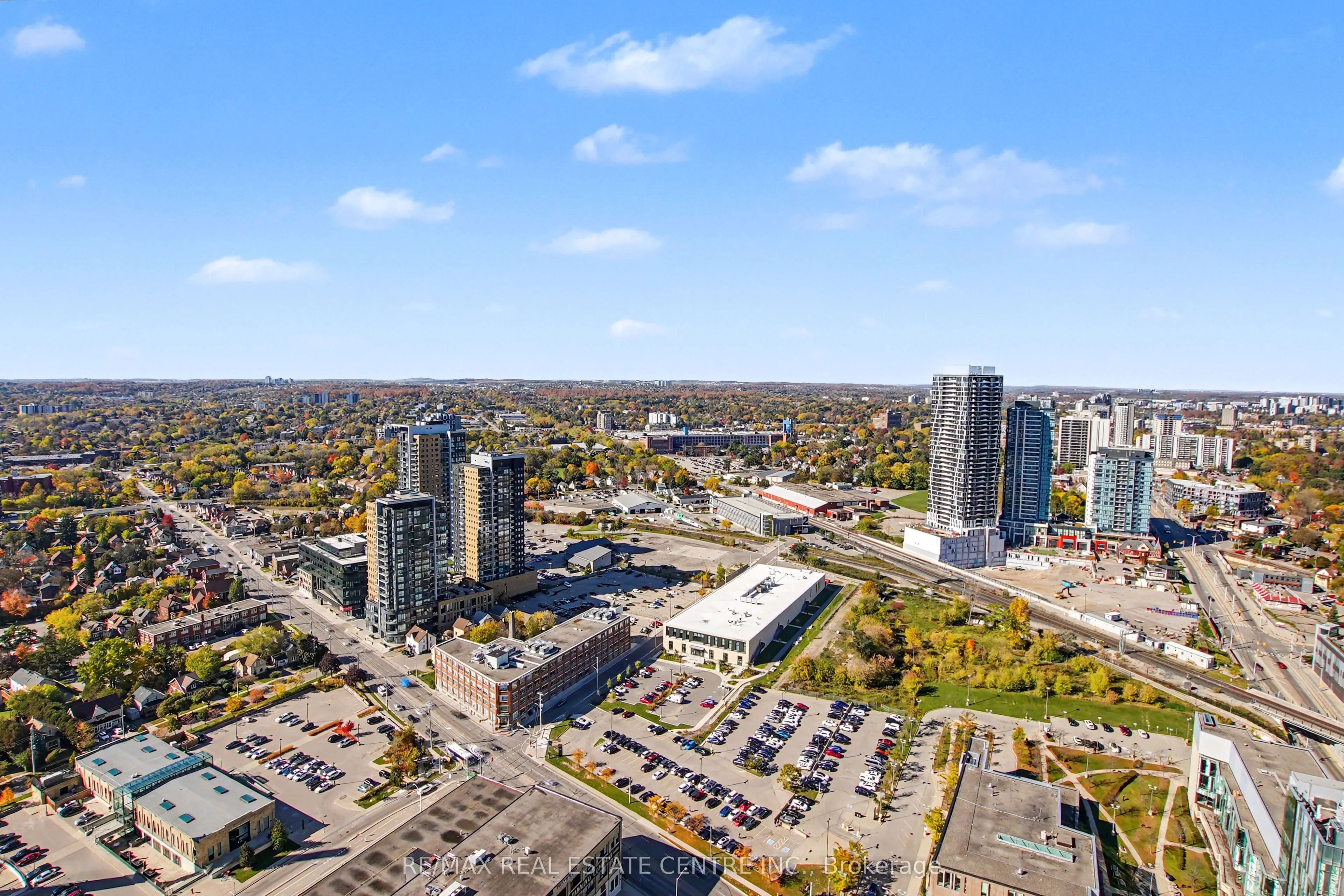 30 Francis Street S #3813
