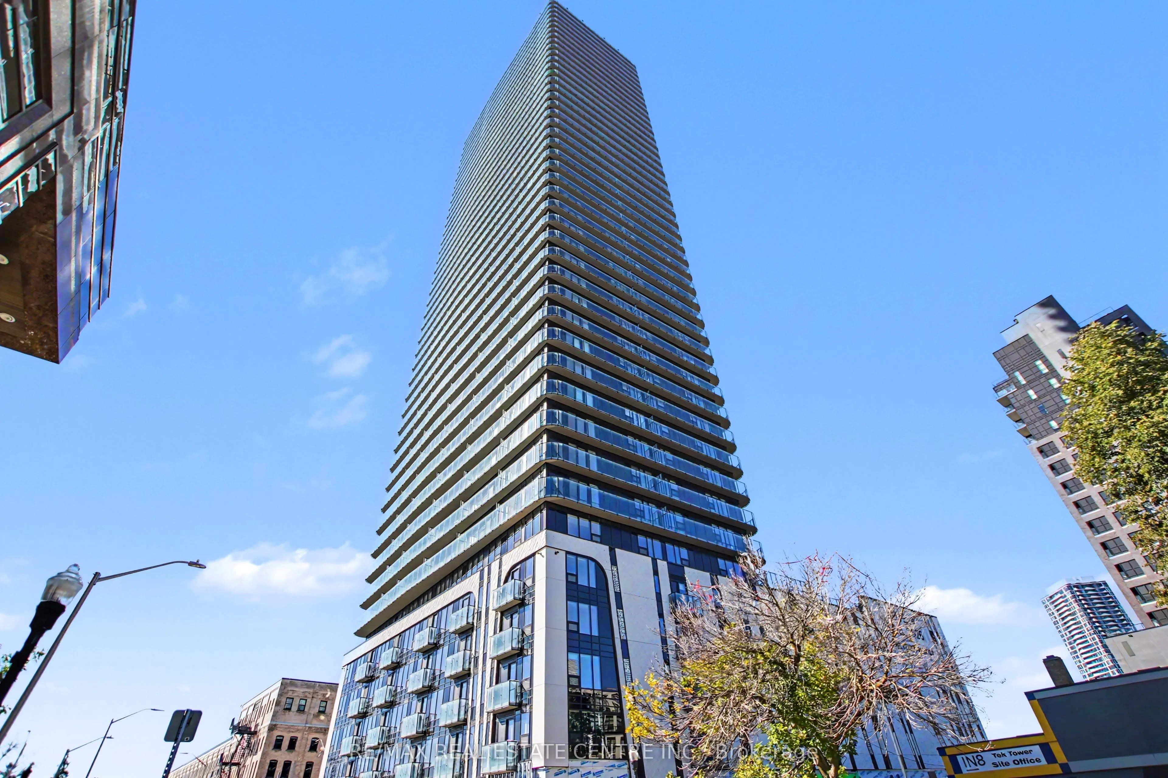 30 Francis Street S #3813
