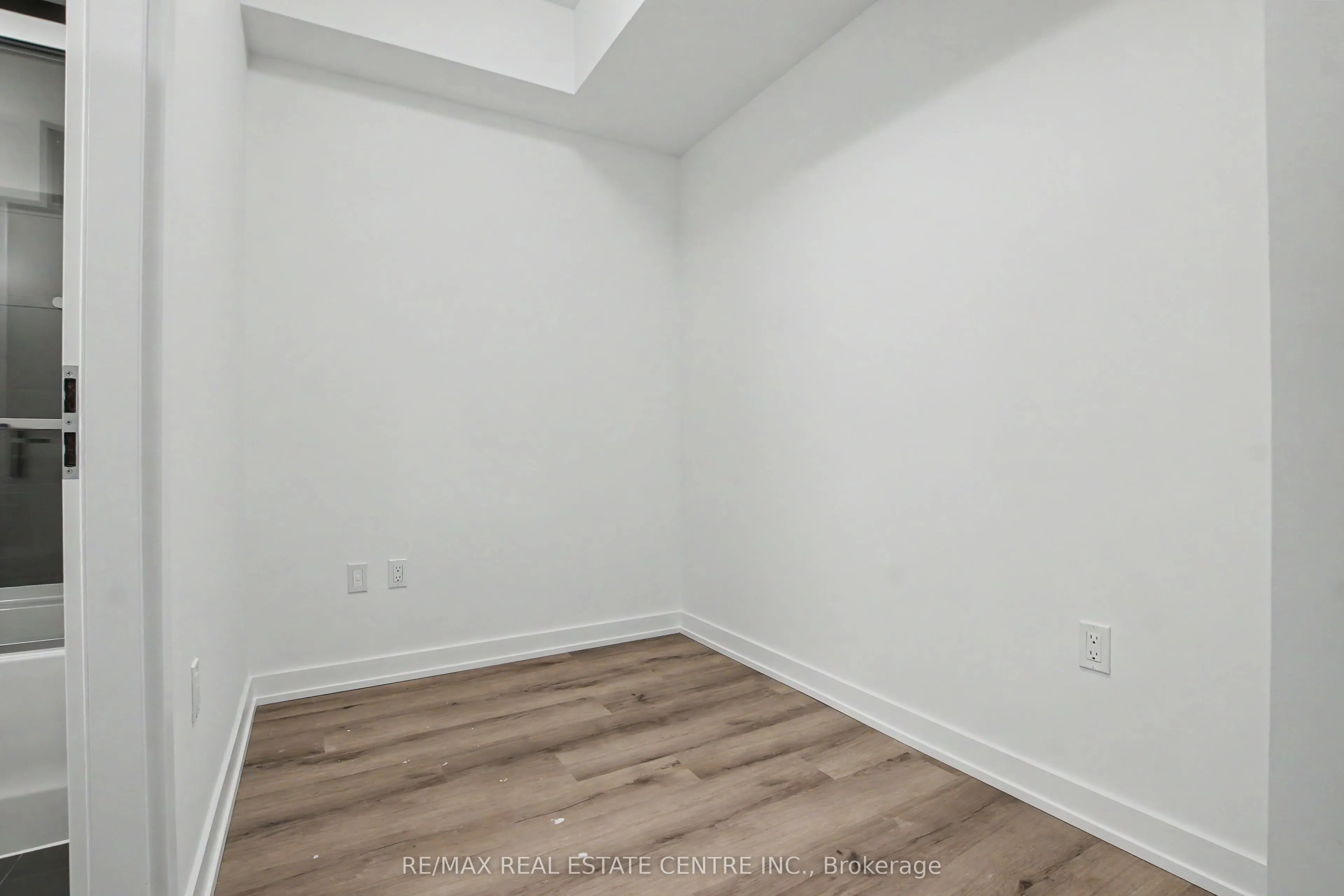 30 Francis Street S #3813