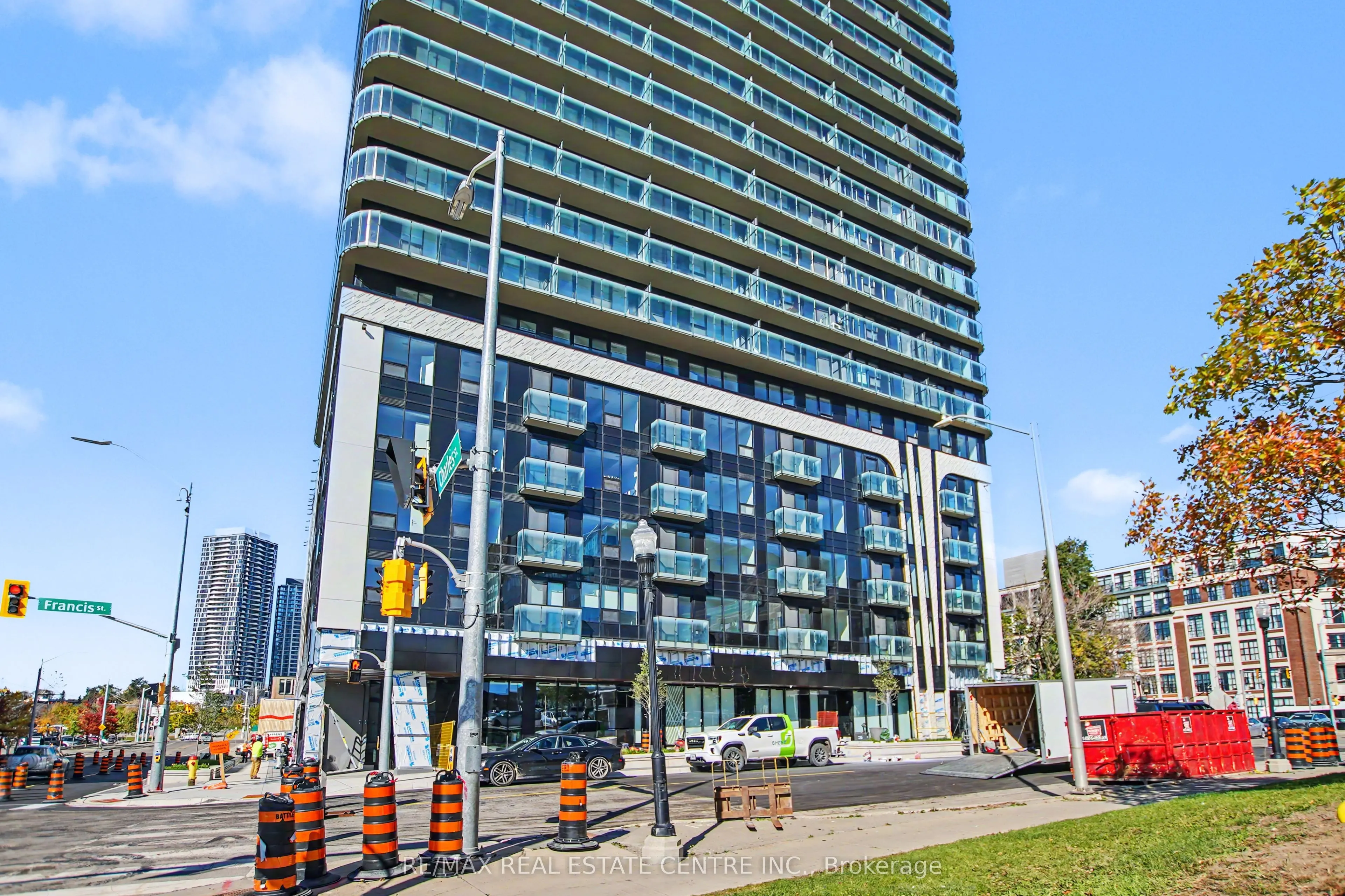 30 Francis Street S #3813