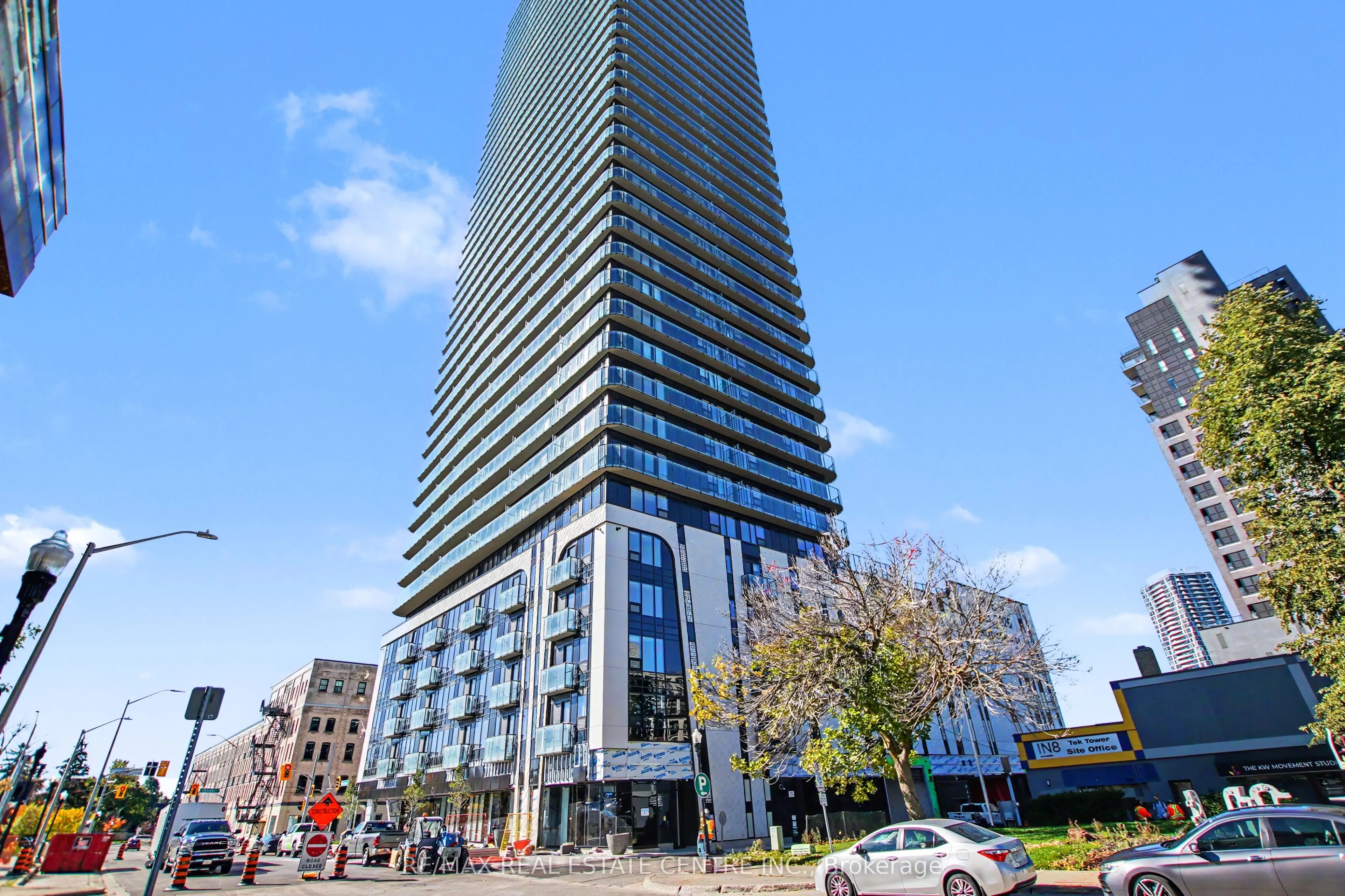 30 Francis Street S #3813