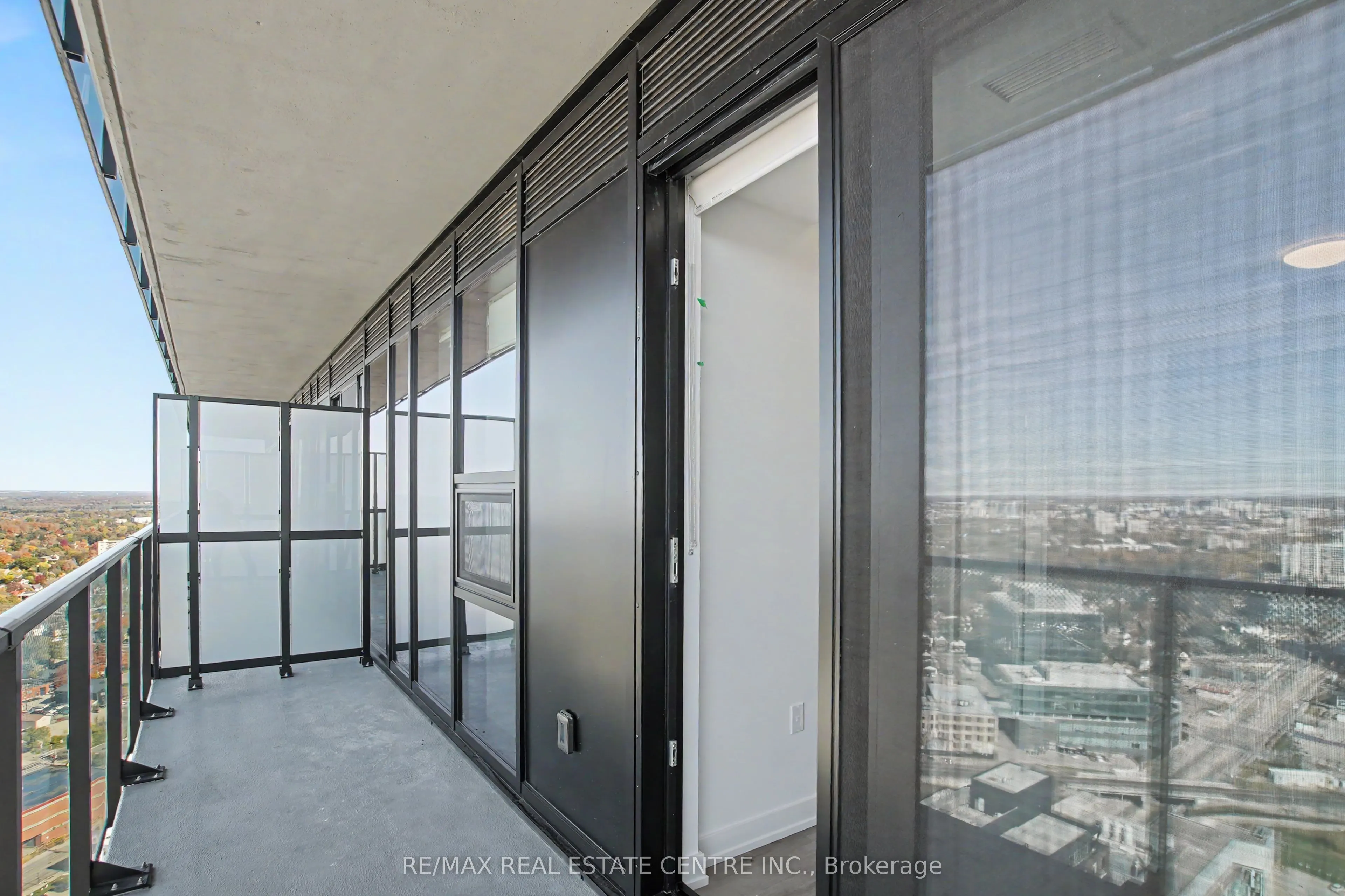 30 Francis Street S #3813
