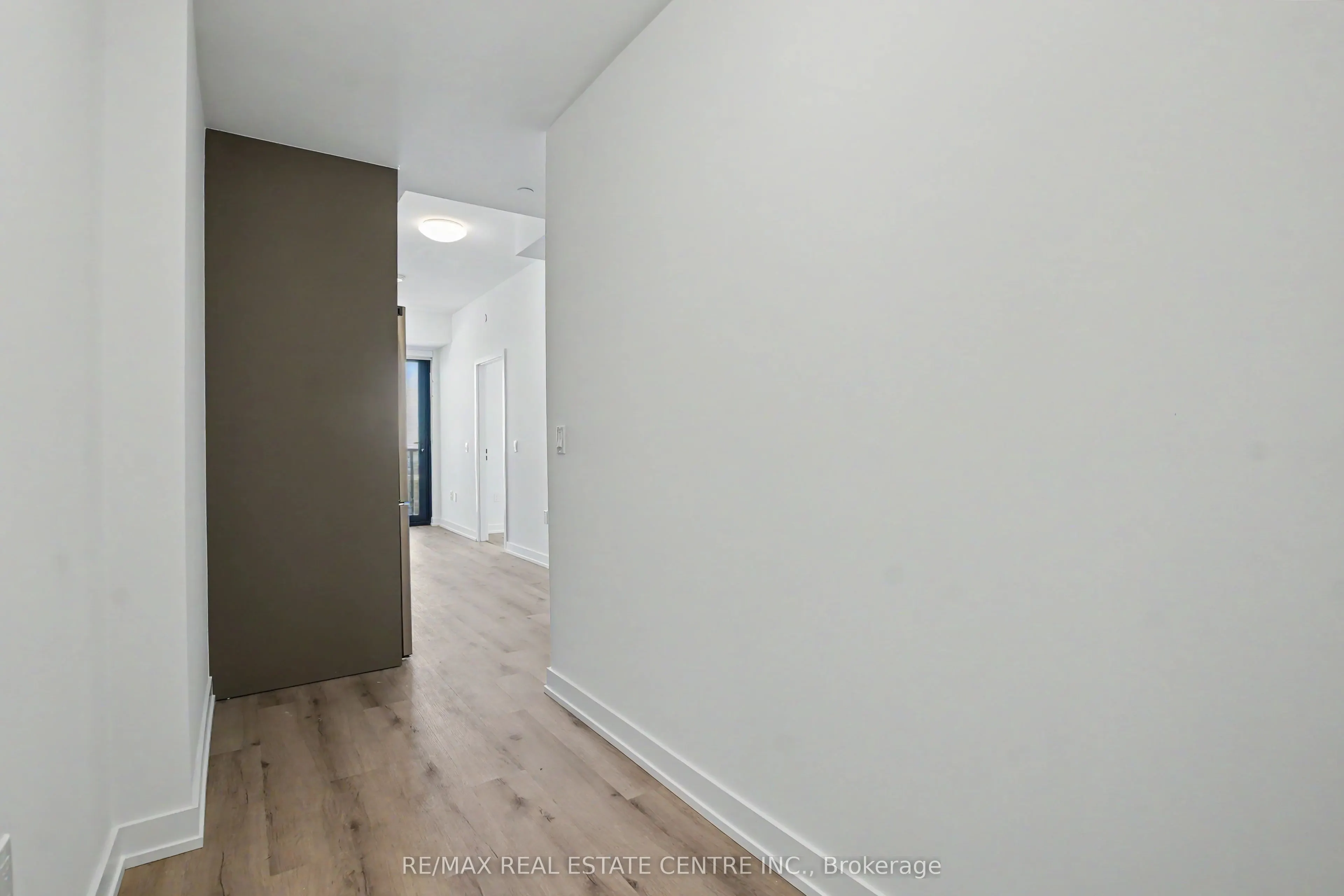 30 Francis Street S #3813