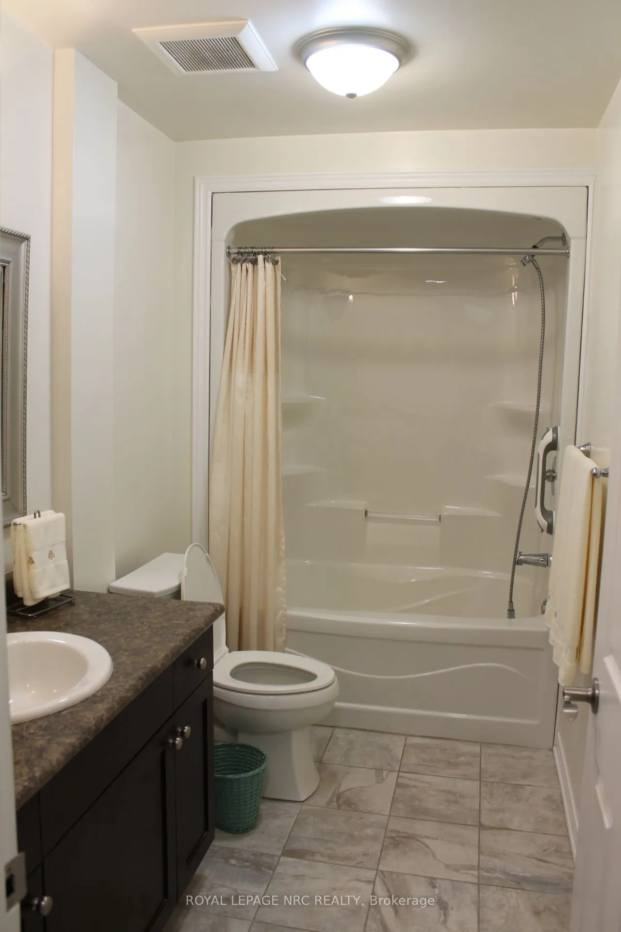 16 Sullivan Avenue #301