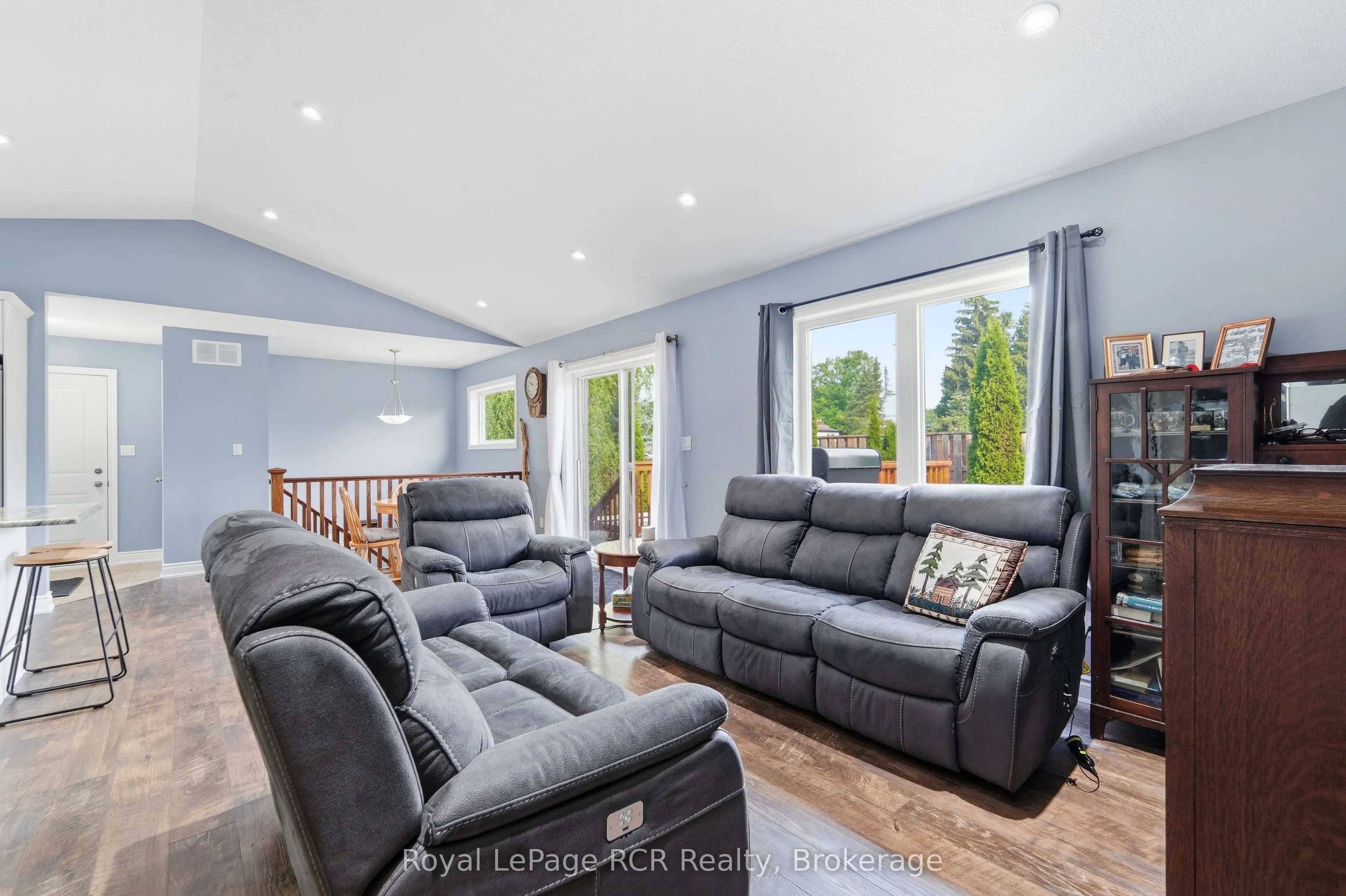 358 5th Street