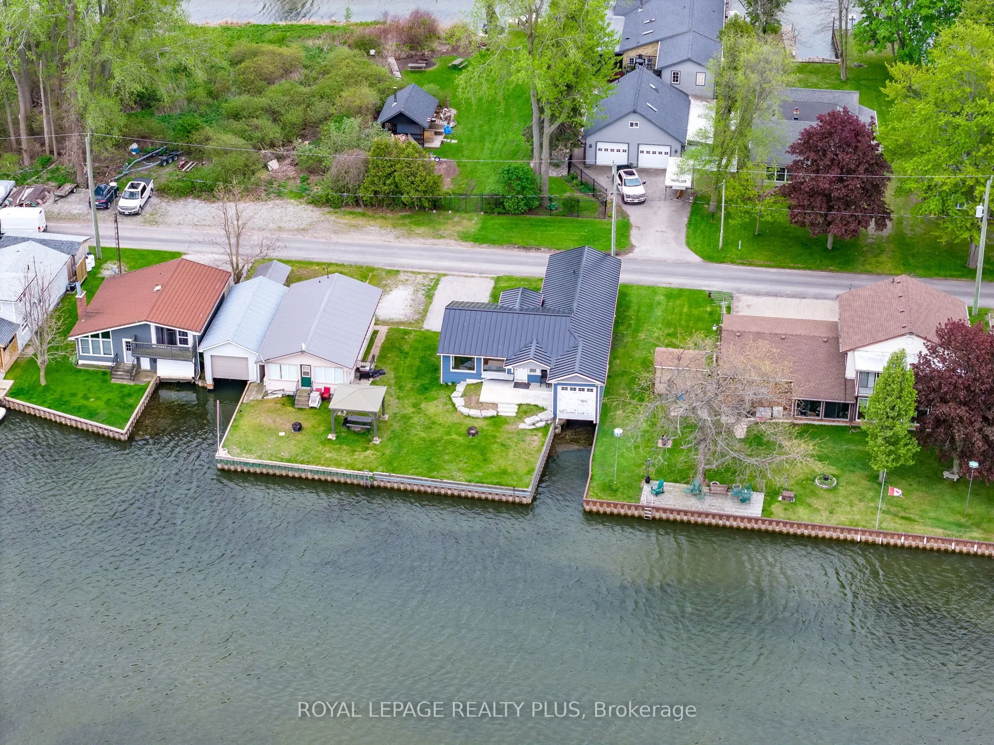 36 Dickinson Avenue