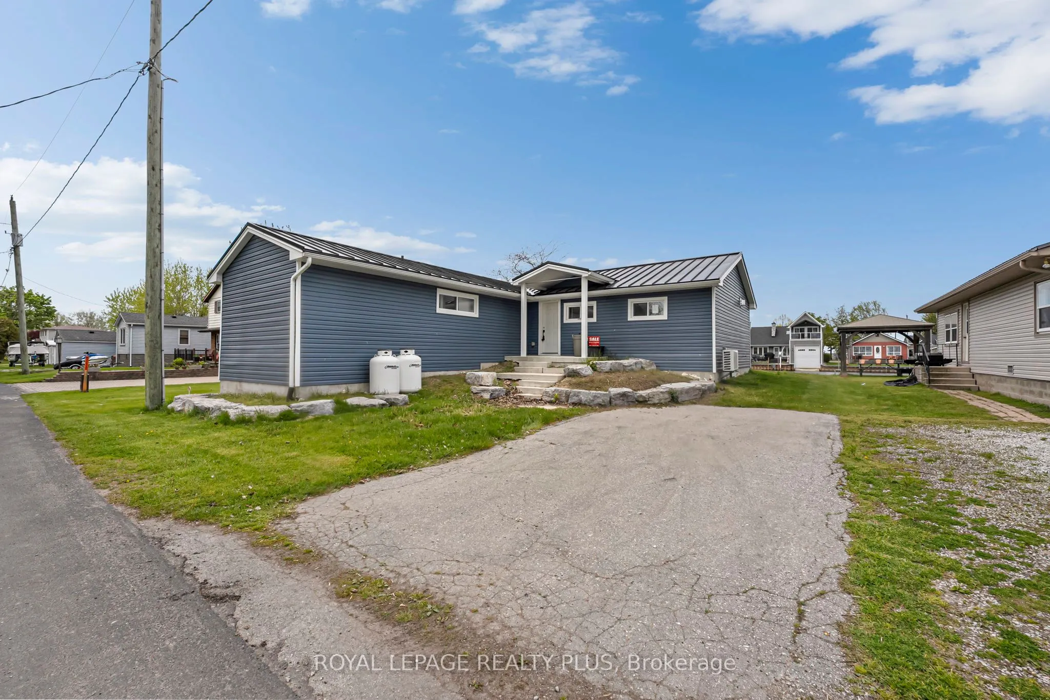 36 Dickinson Avenue