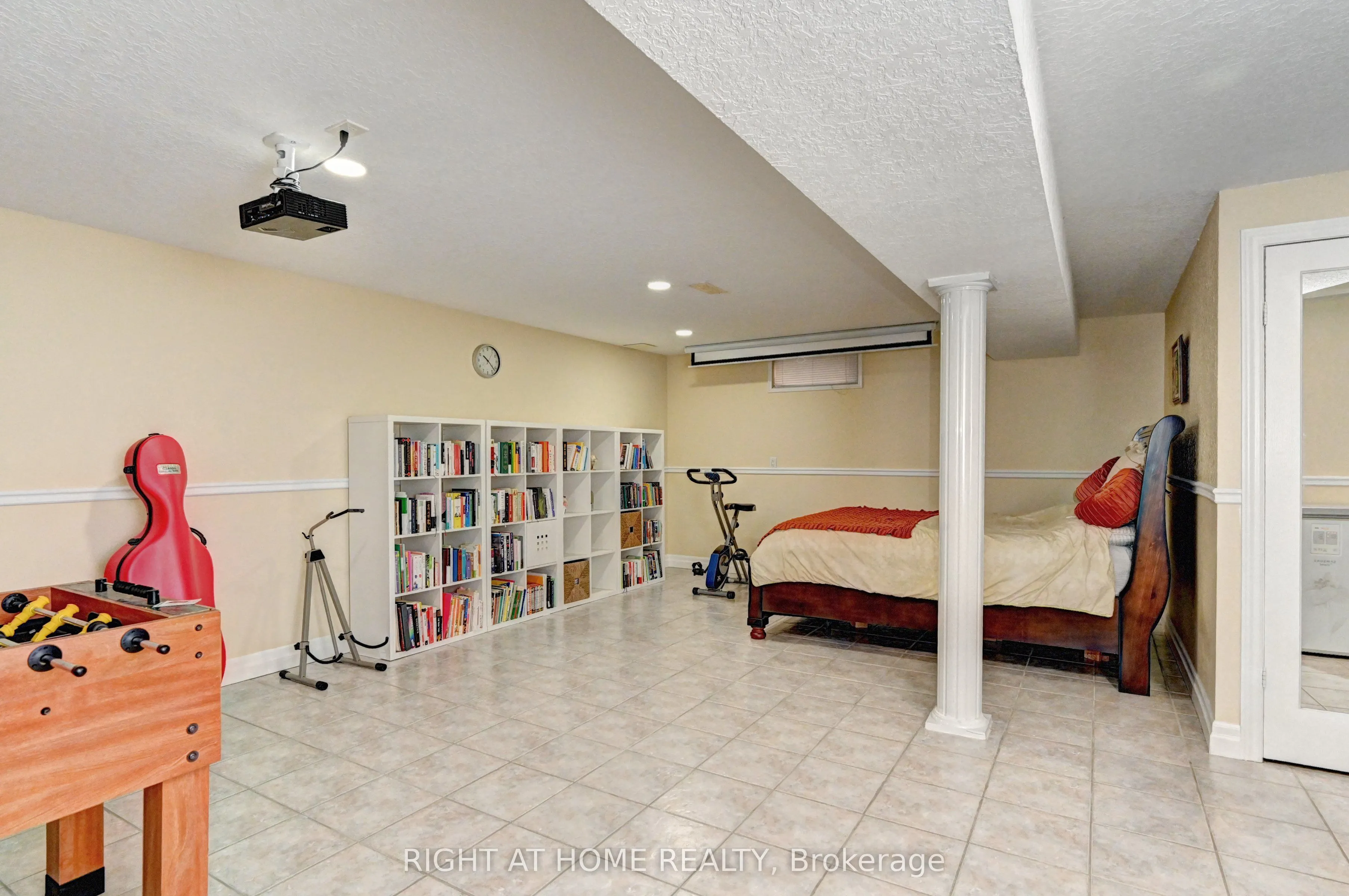 733 Chesapeake Drive