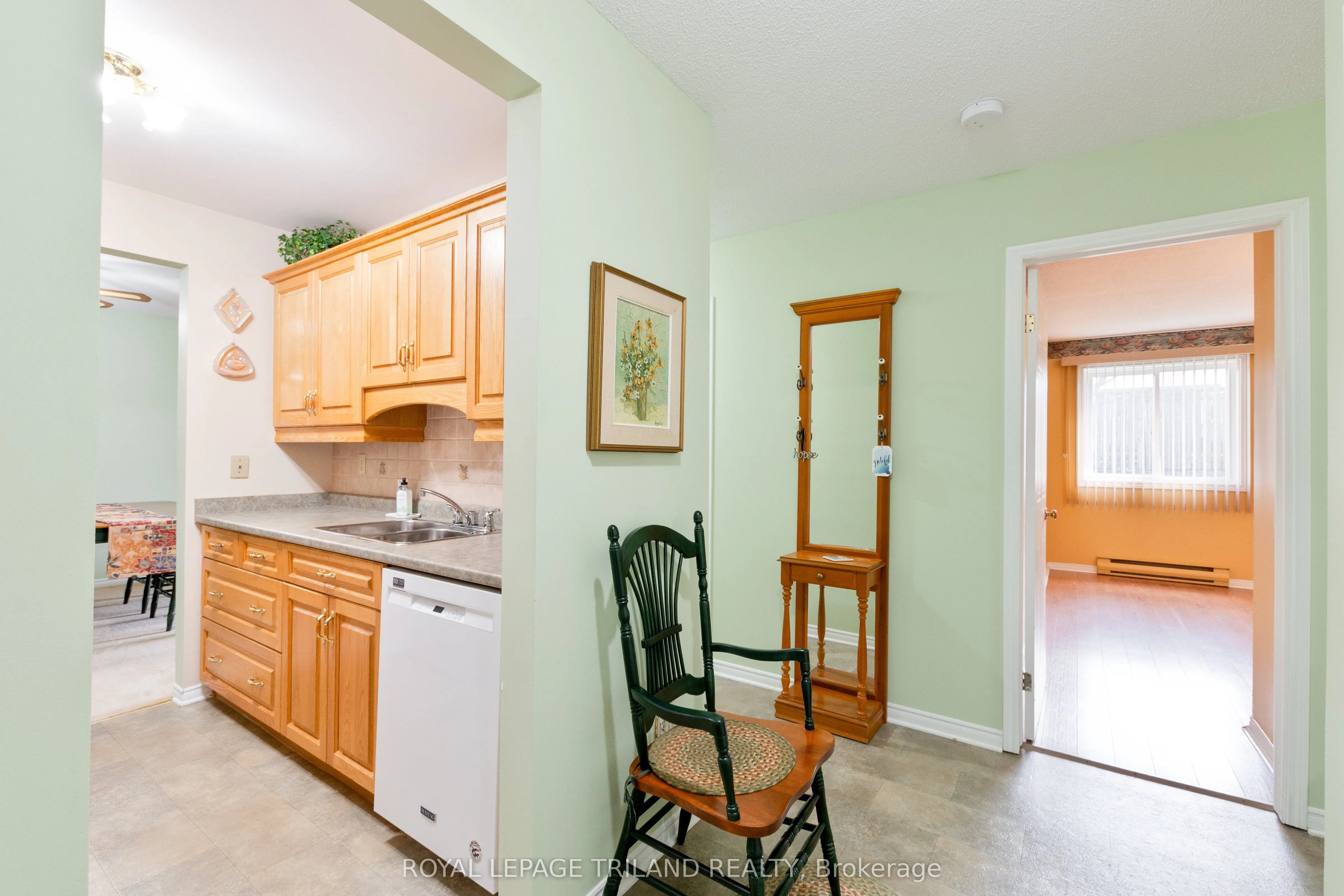 440 Wellington Street #123